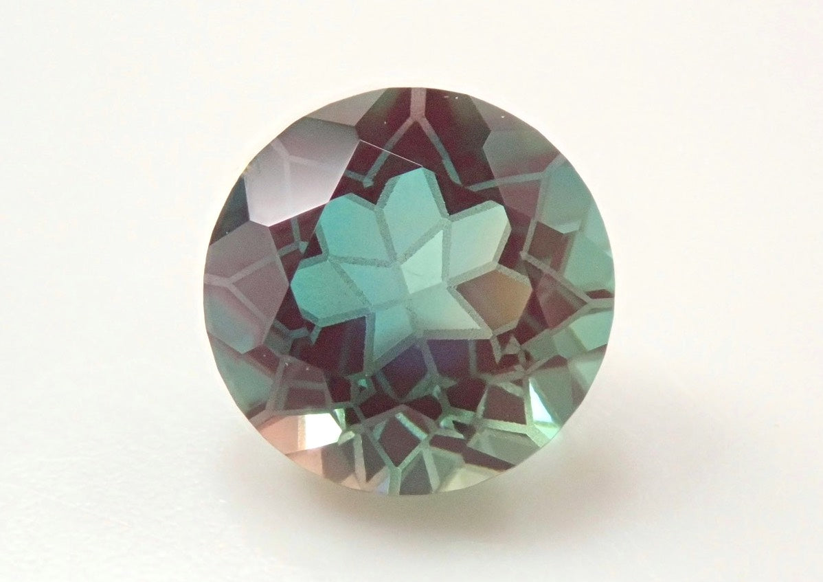 【4/5 22時販売】【ダンデライオンカット】モンゴル産カラーチェンジアンデシン 6.0mm/0.774ctルース