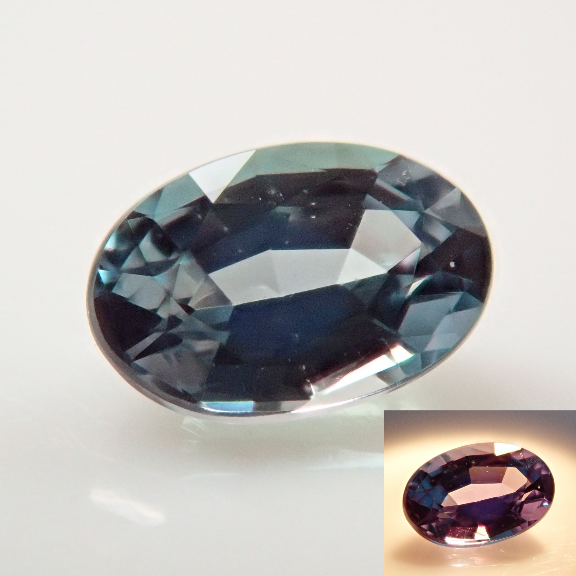 ブラジル産アレキサンドライト 0.082ctルース ブラジル産アレキサンドライト 0.082ctルース