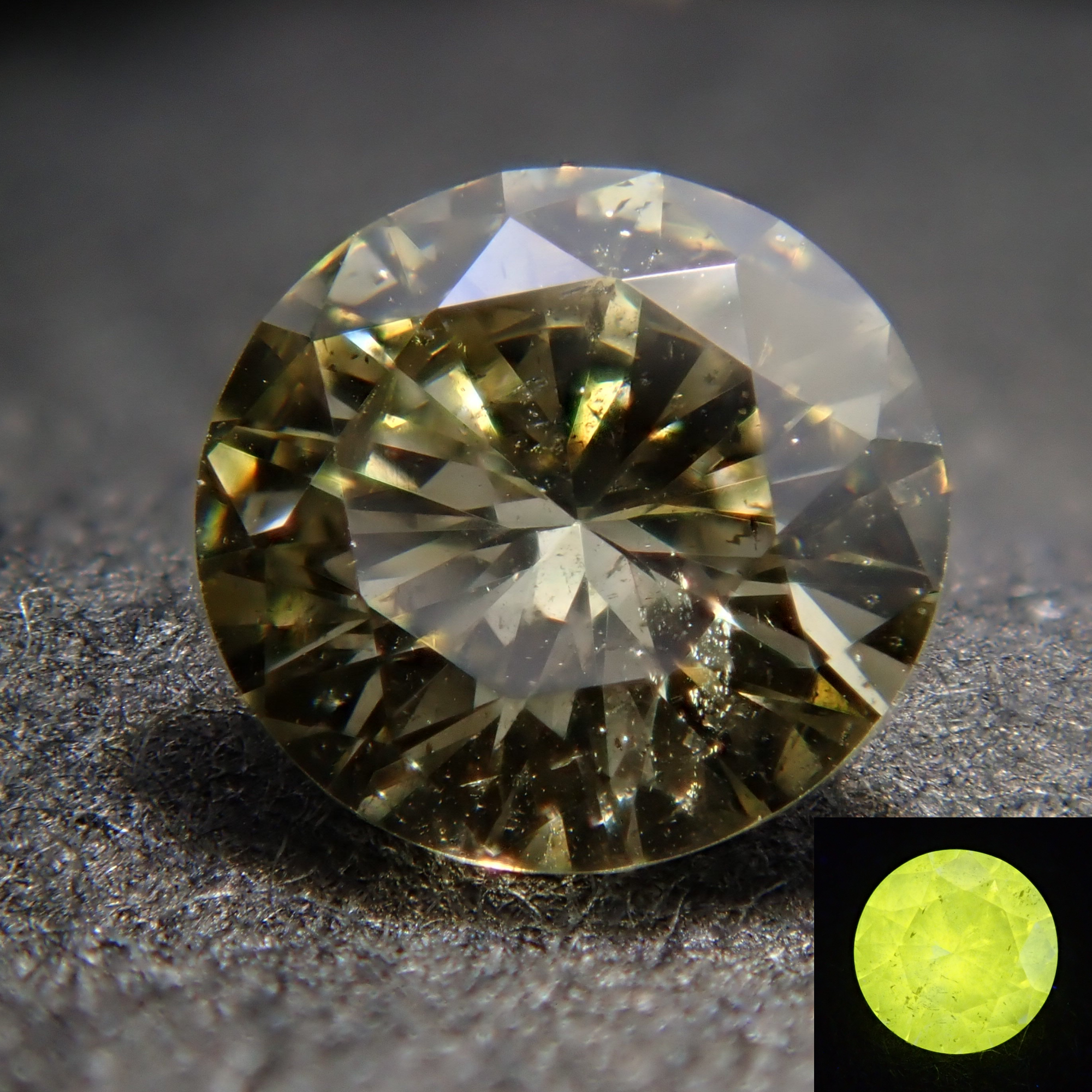 カメレオンダイヤモンド 3mm/0.110ctルース(FANCY BROWNISH GREENISH