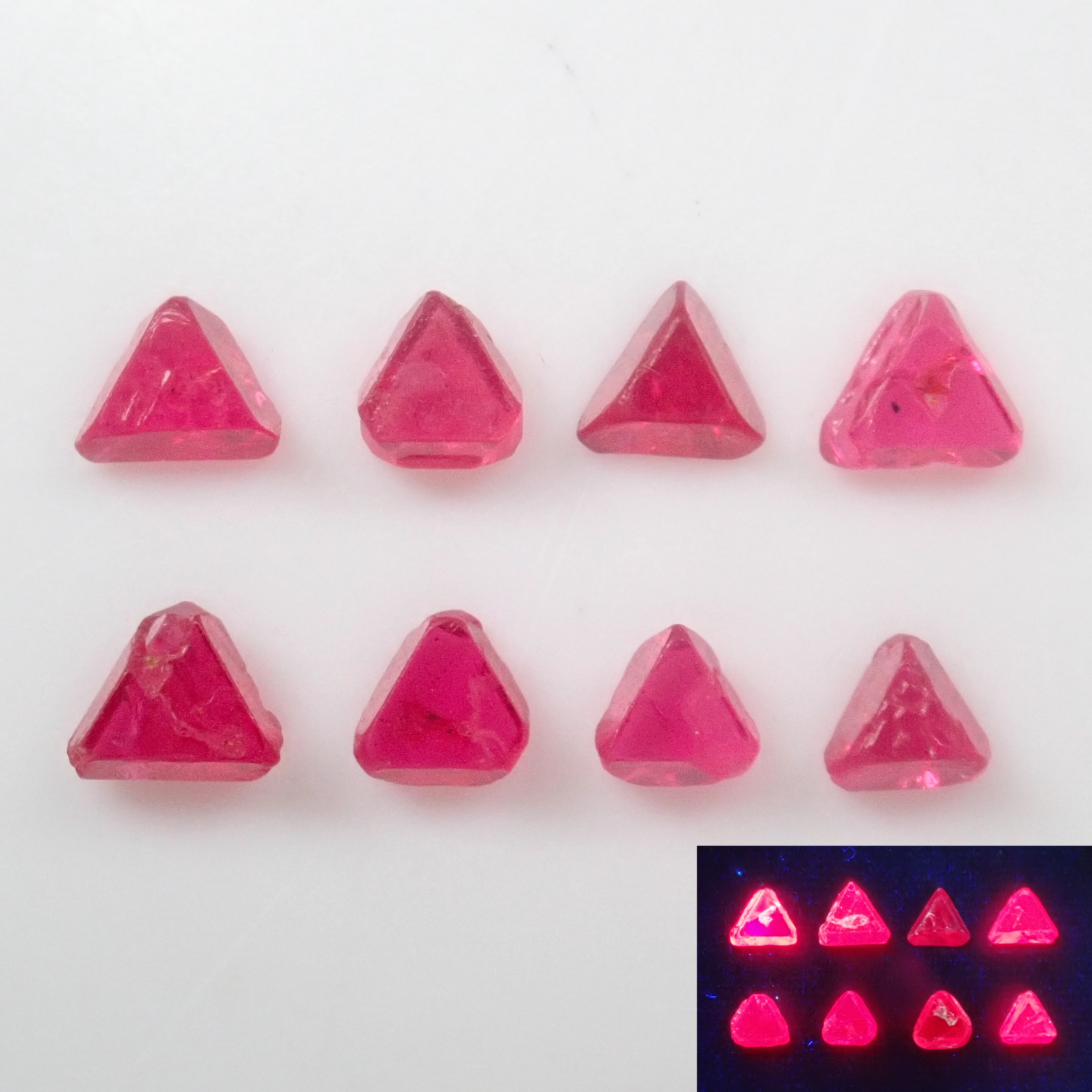 《限定8石》ミャンマー産レッドスピネル原石1石《複数購入割引有》