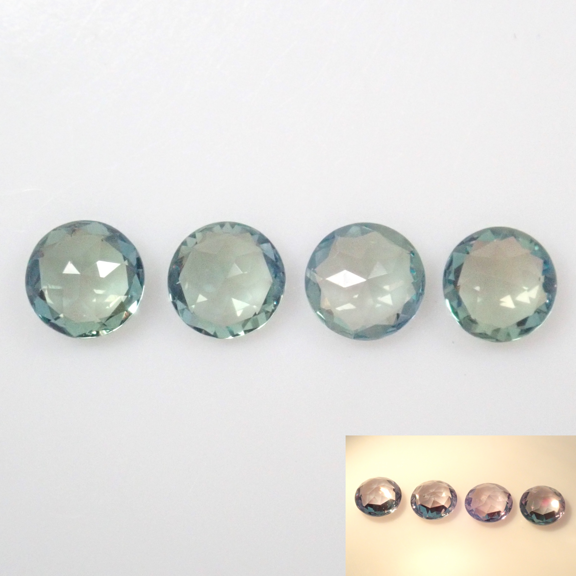 再結晶アレキサンドライト(トリリアントカット) 2.30ct 1 再結晶アレキサンドライト(トリリアントカット) 2.30ct 1