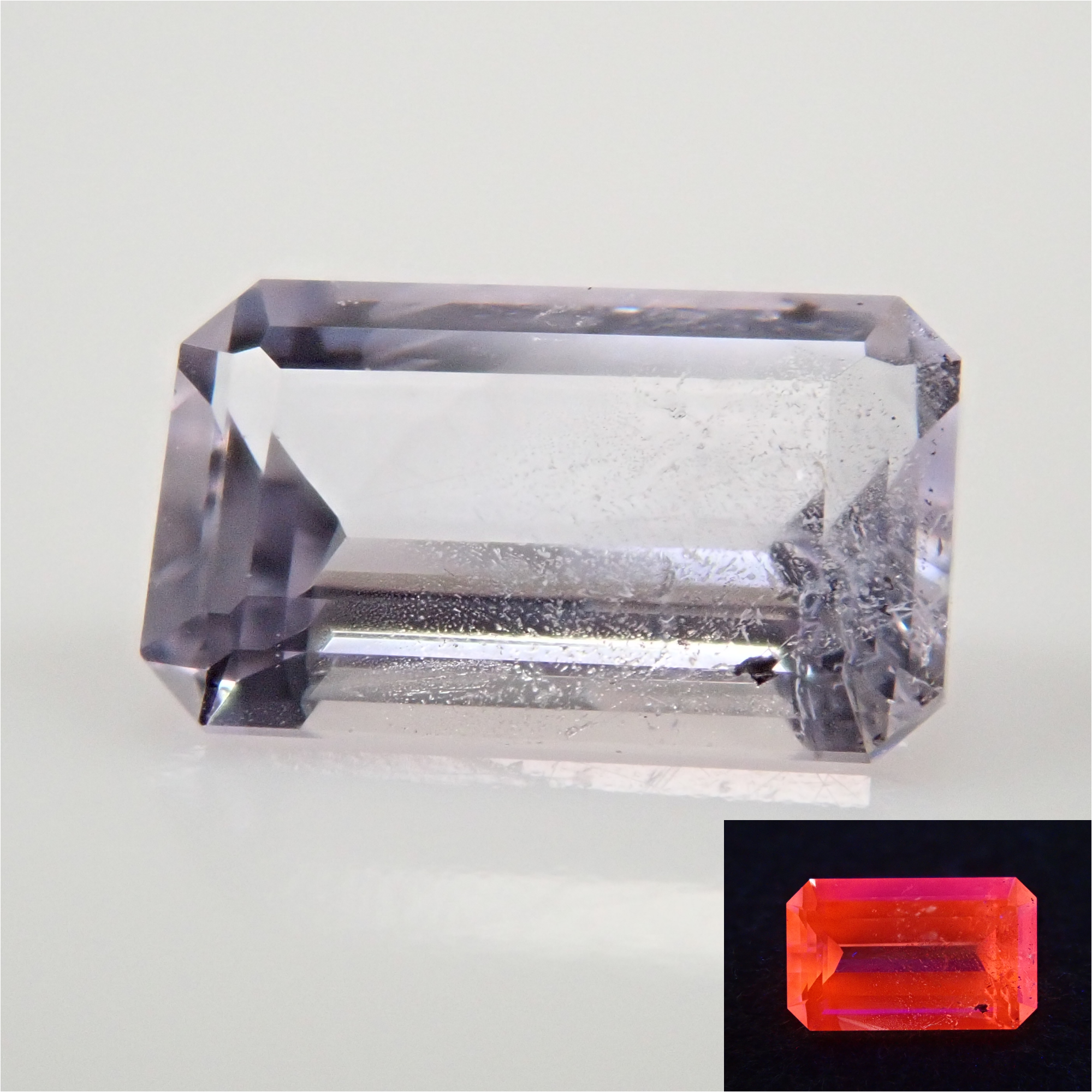 タンザニア産マグネシオアキシナイト 0.380ctルース