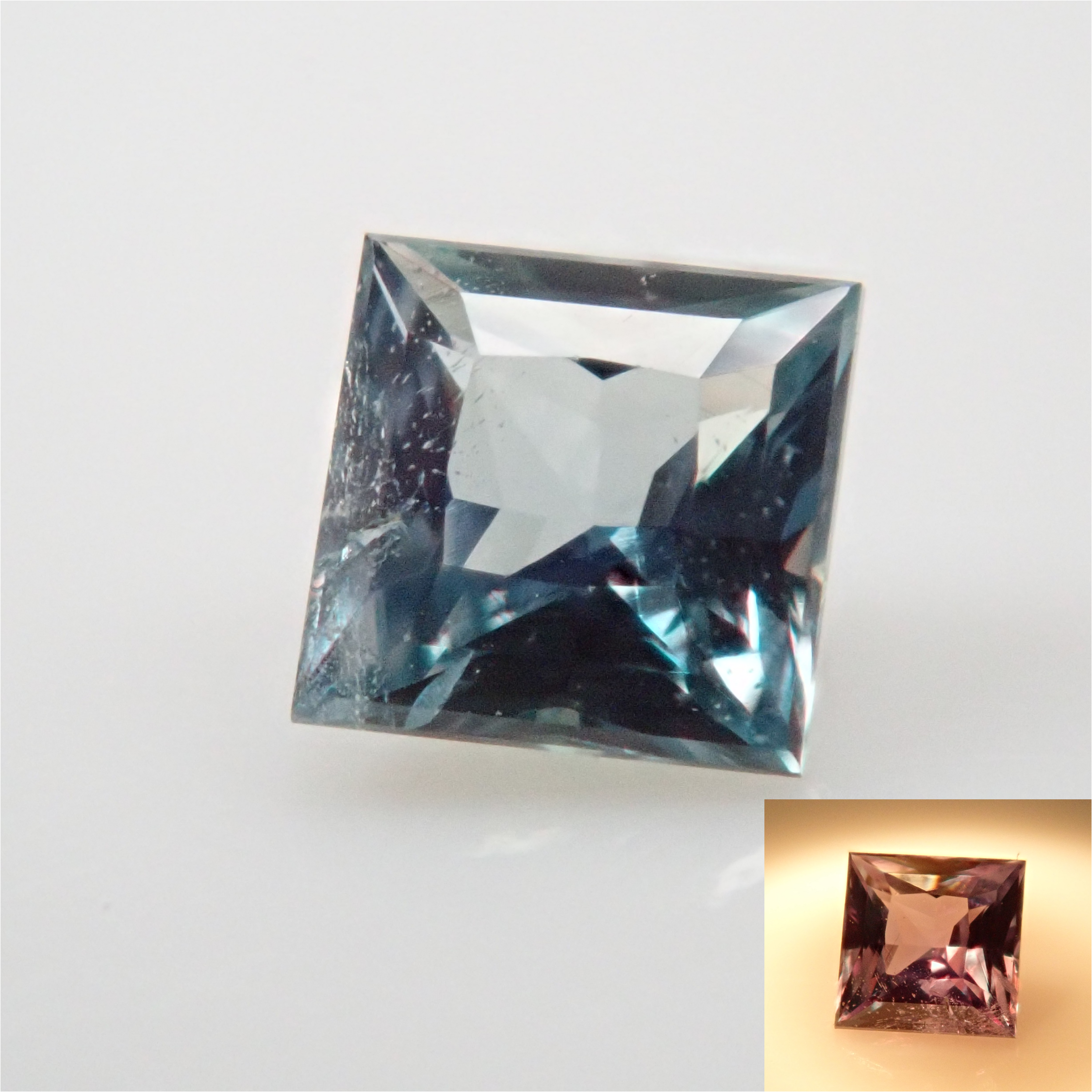 【9/21 22時販売】ブラジル産アレキサンドライト 2.1mm/0.058ctルース(プリンセスカット)