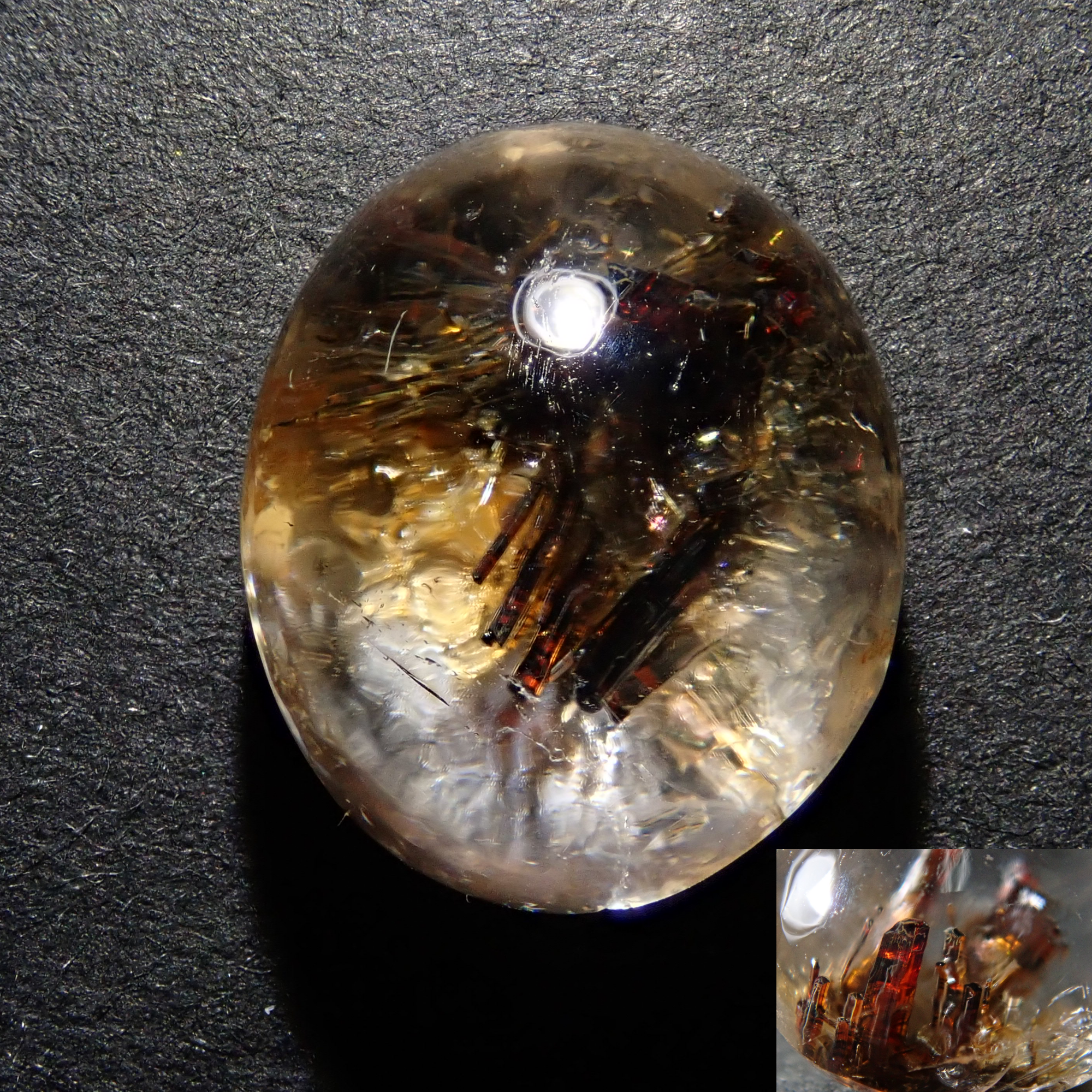 ブラジル産ルチルクォーツ（ルチルレイテッドクォーツ）8.247ct ルース