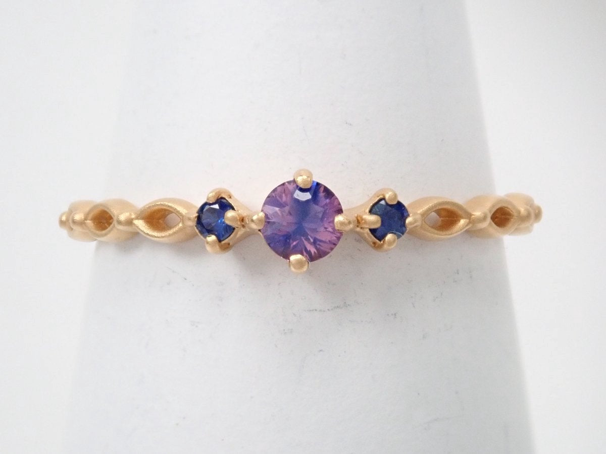 K18 bicolor sapphire 0.129ct/blue sapphire ring