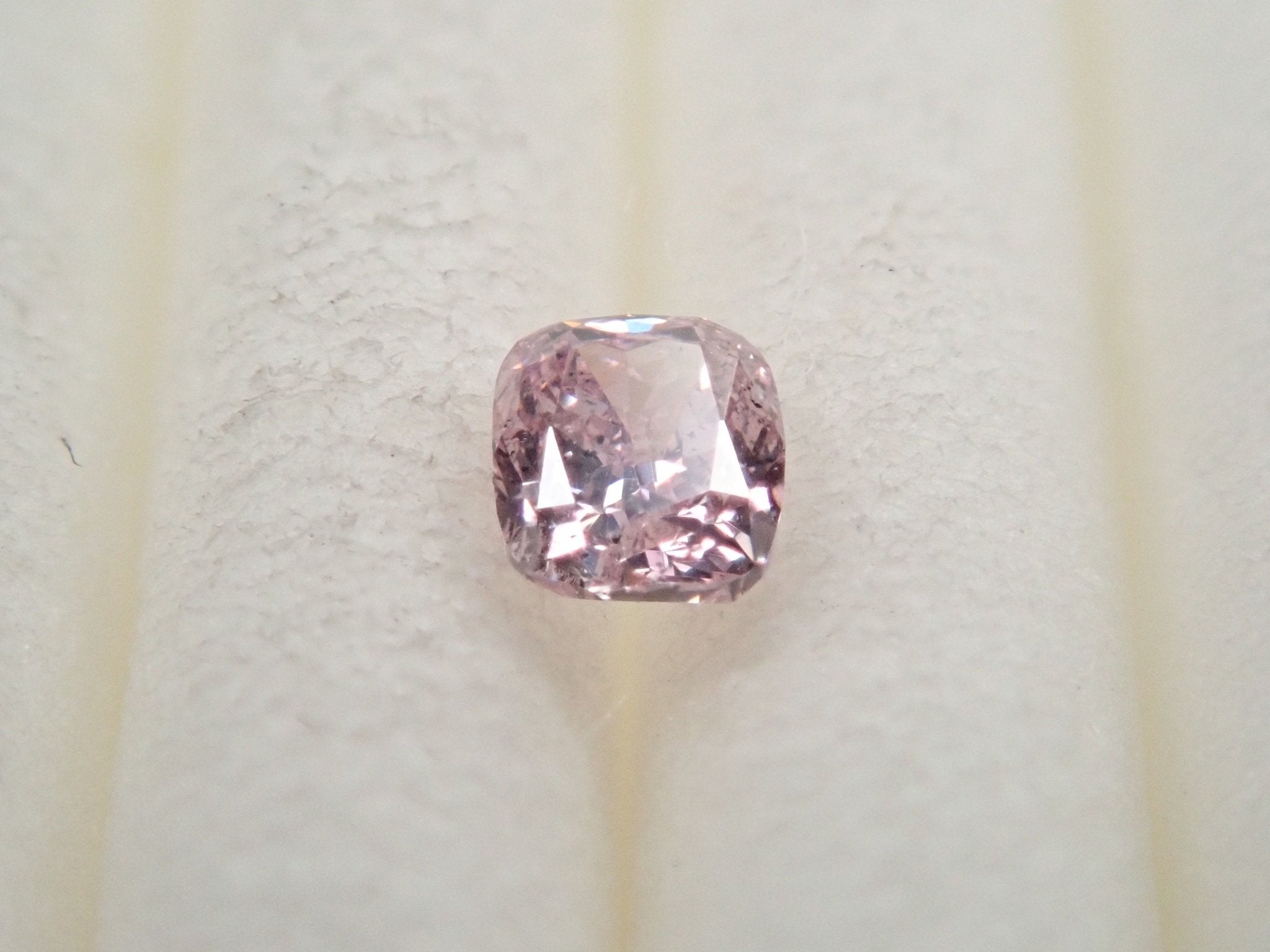 ピンクダイヤモンド 0.092ctルース(FANCY PURPLISH PINK, SI2) - KARATZ STORE|カラッツSTORE