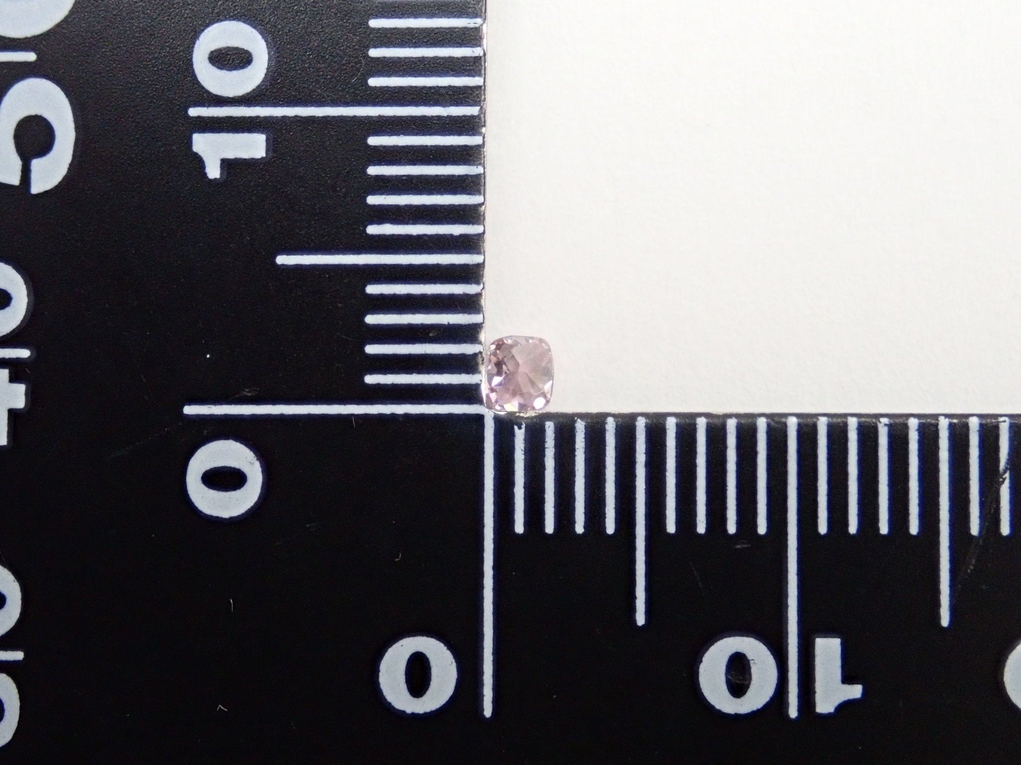 ピンクダイヤモンド 0.092ctルース(FANCY PURPLISH PINK, SI2) - KARATZ STORE|カラッツSTORE