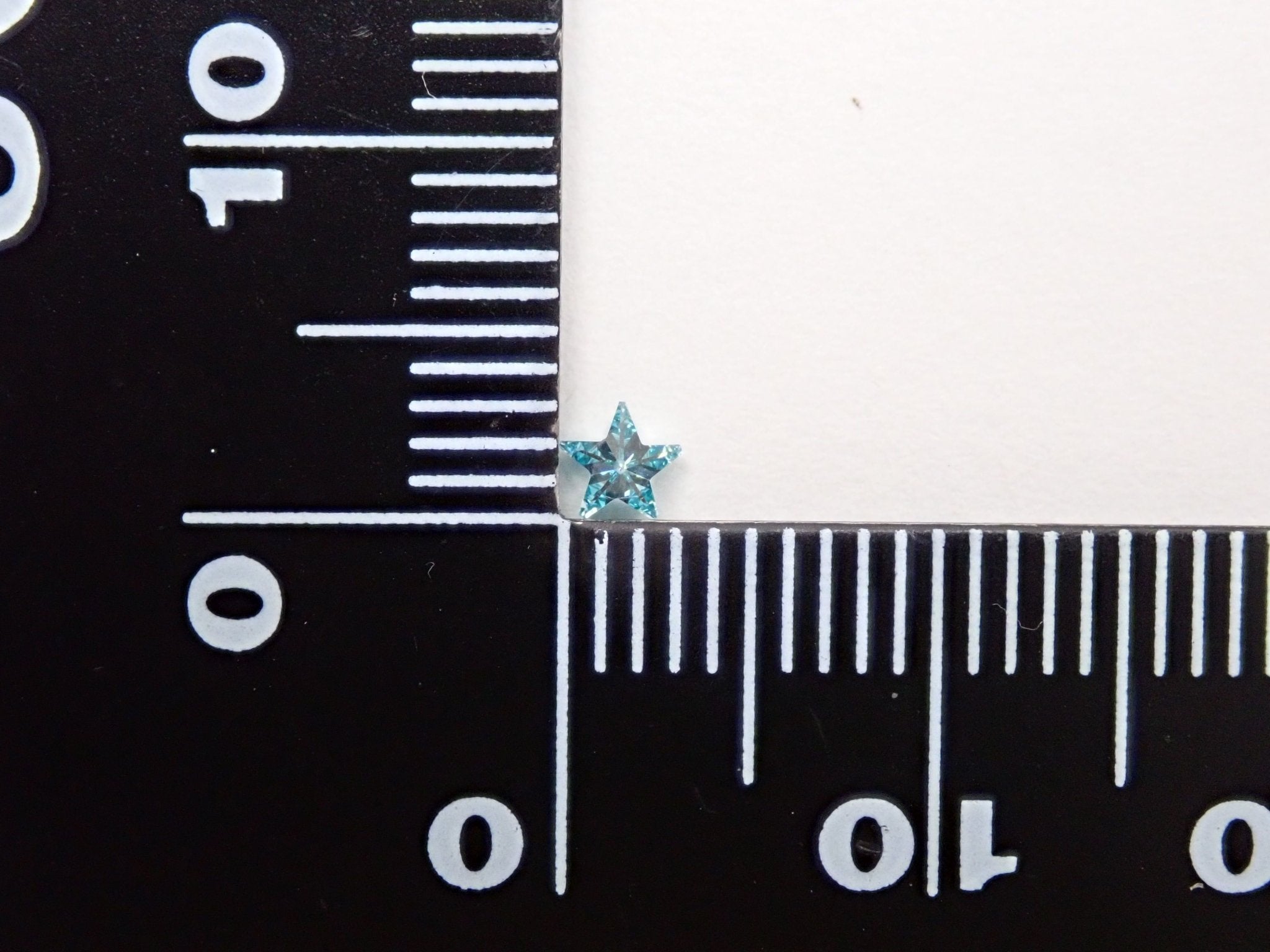 ブルーダイヤモンド (スターカット) 0.094ctルース(Treted FANCY INTENSE GREEN BLUE, VS1) - KARATZ STORE|カラッツSTORE