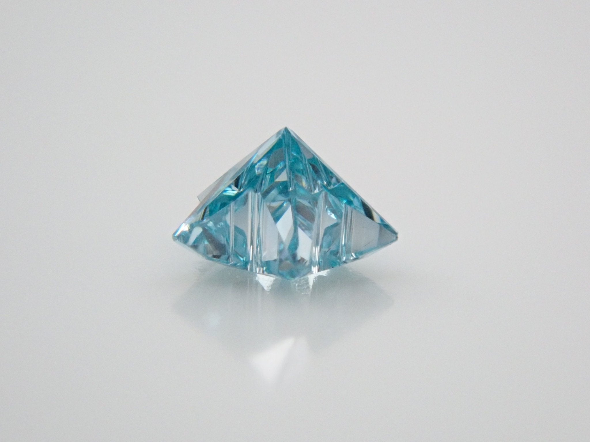 ブルーダイヤモンド (スターカット) 0.094ctルース(Treted FANCY INTENSE GREEN BLUE, VS1) - KARATZ STORE|カラッツSTORE