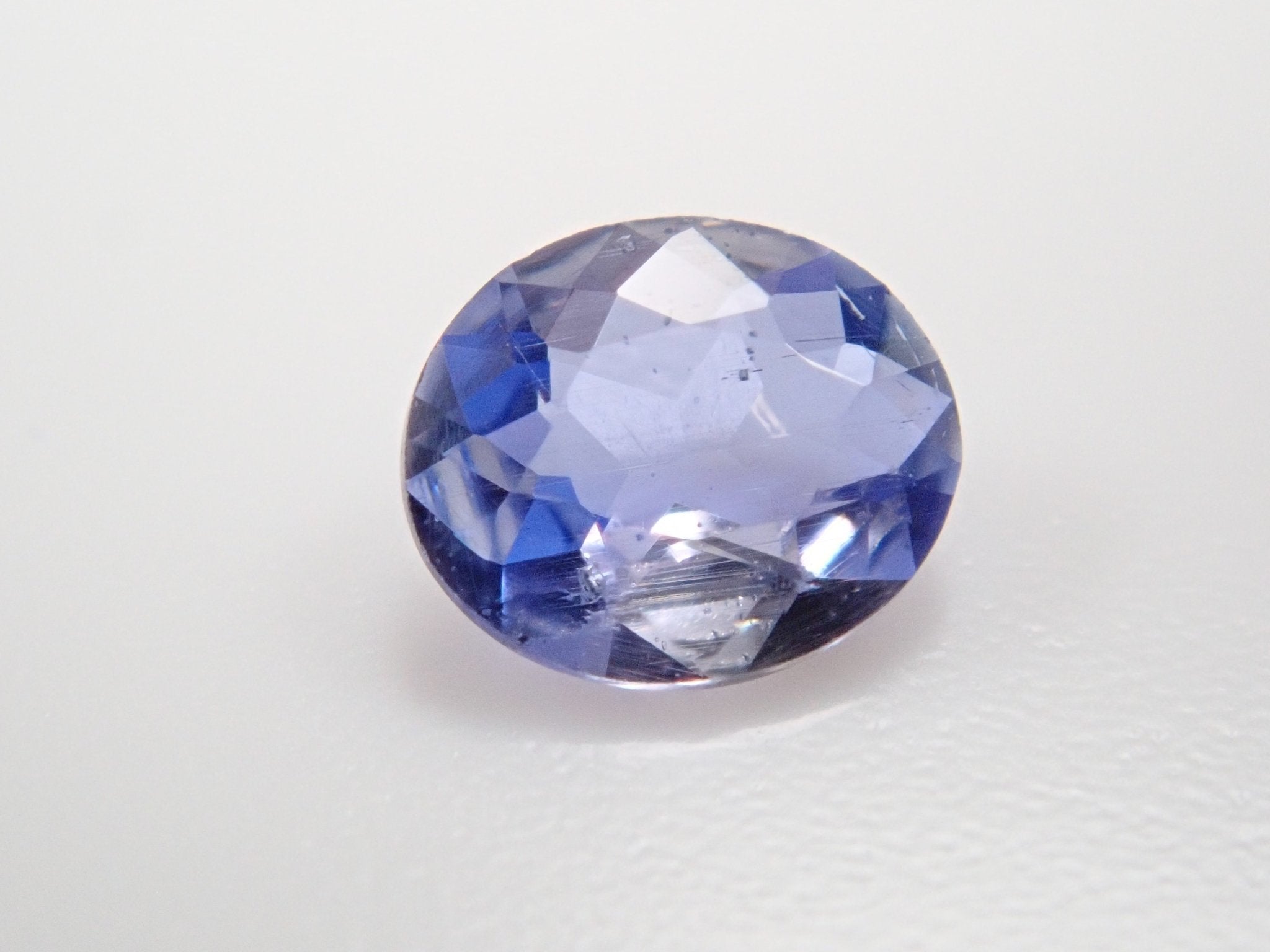 デュモルチェライト 0.15ctルース(単結晶) - KARATZ STORE|カラッツSTORE