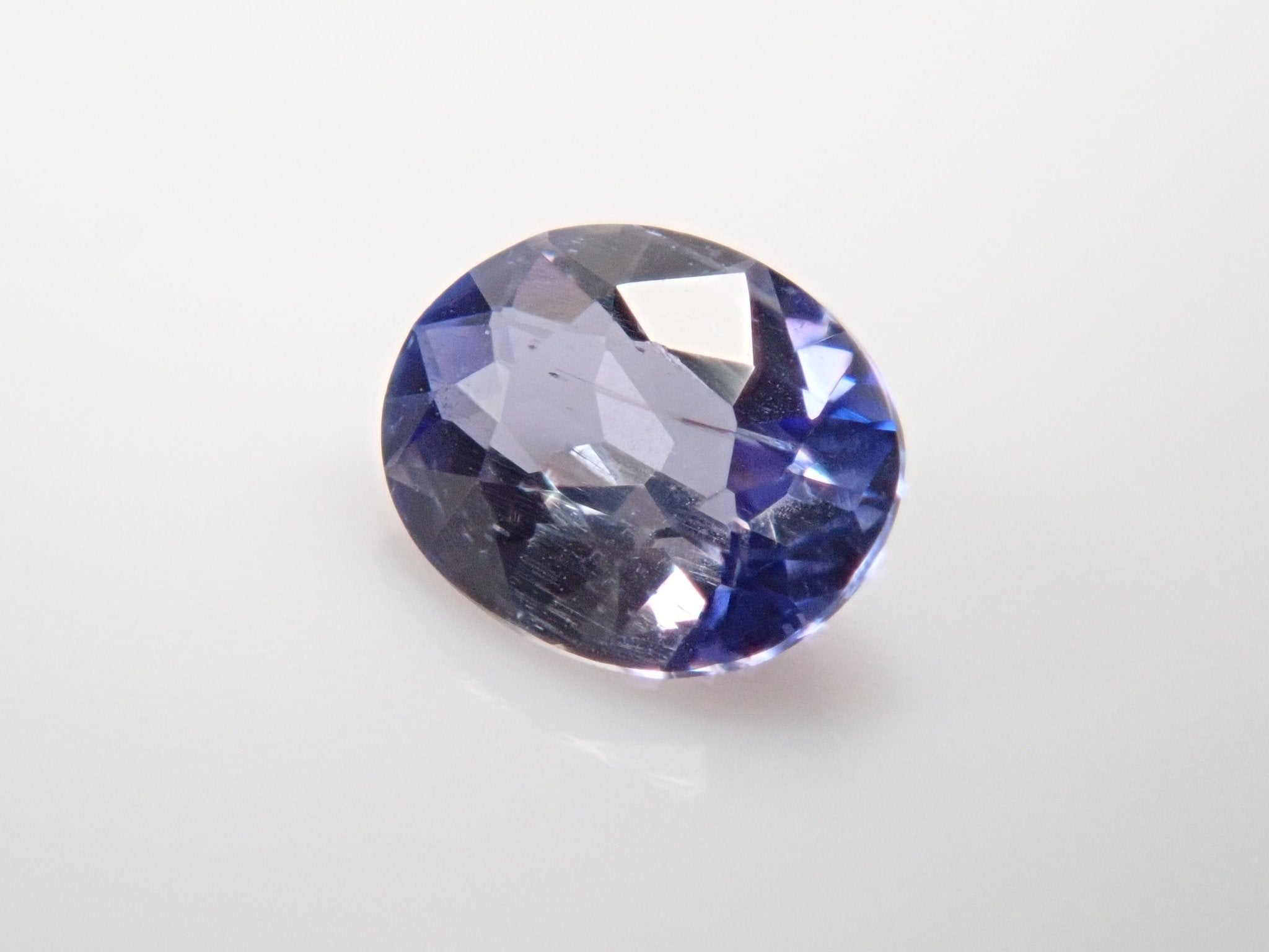 デュモルチェライト 0.18ctルース(単結晶) - KARATZ STORE|カラッツSTORE