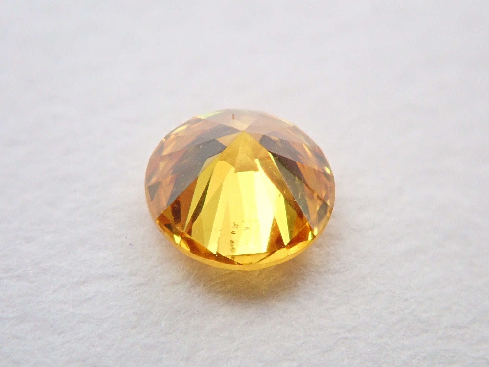 イエローダイヤモンド 0.190ctルース(FANCY DEEP ORANGY YELLOW, SI2) - KARATZ STORE|カラッツSTORE