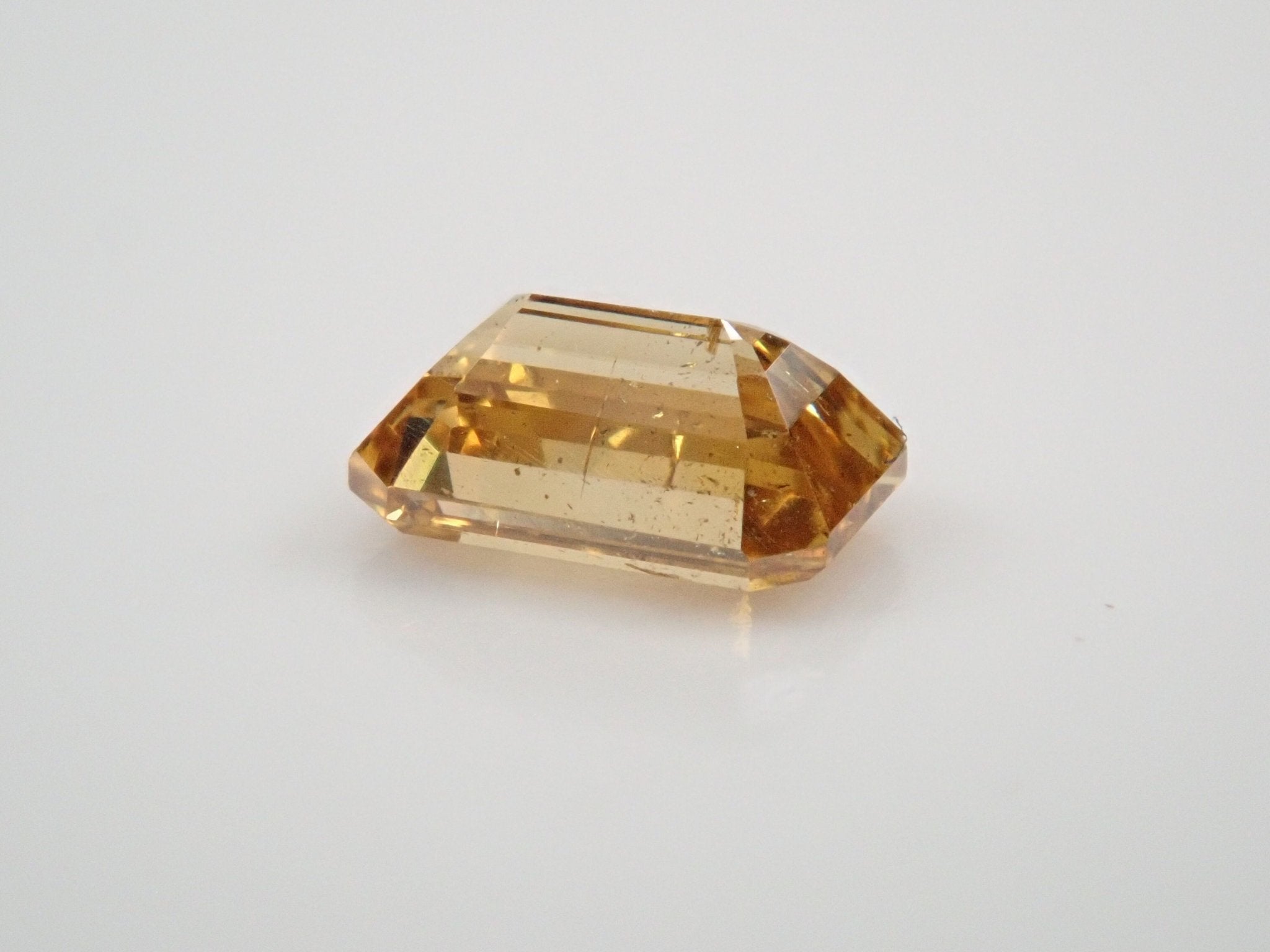 イエローダイヤモンド 0.206ctルース(FANCY DEEP ORANGY YELLOW, SI2) - KARATZ STORE|カラッツSTORE