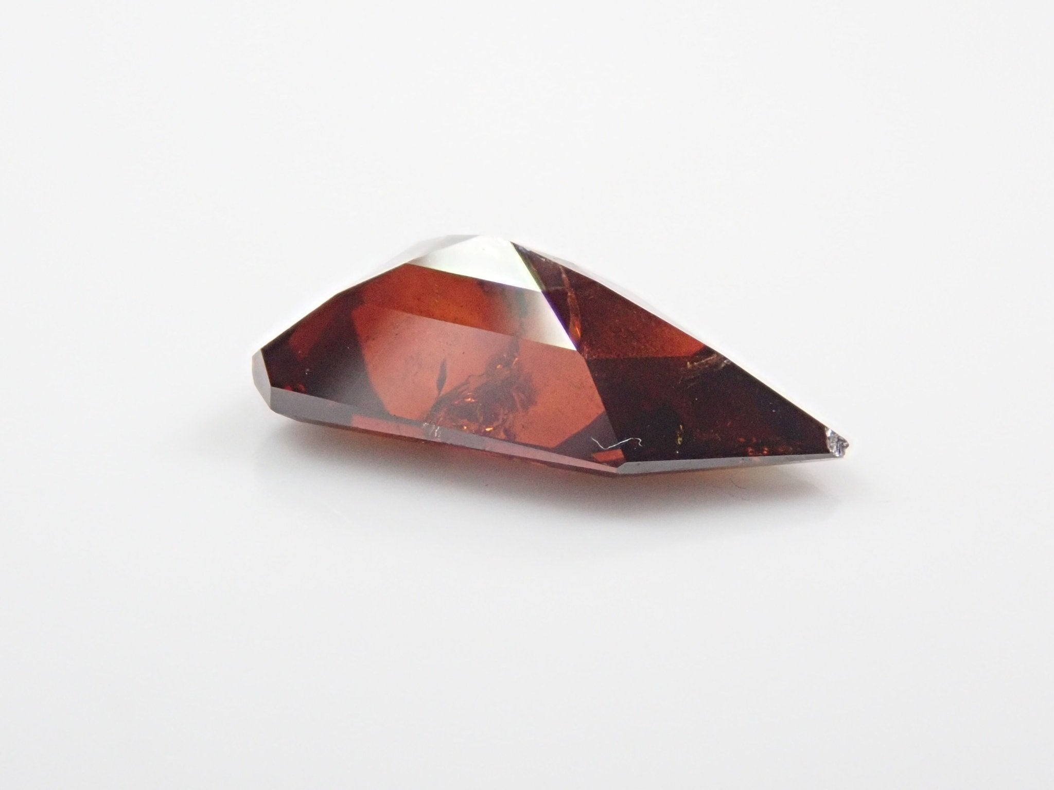 ブラウンダイヤモンド 1.334ctルース(FANCY DARK BROWN, I1) - KARATZ STORE|カラッツSTORE