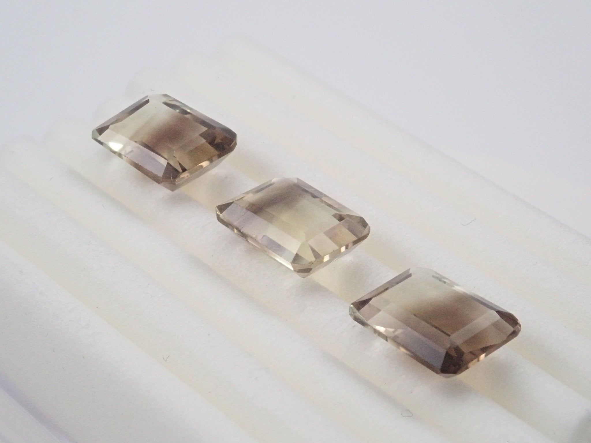 バイカラースモーキークォーツ3石セット 6.154ct - KARATZ STORE|カラッツSTORE