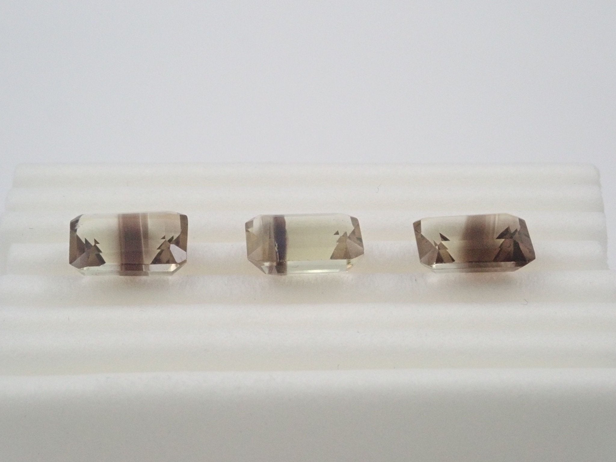 バイカラースモーキークォーツ3石セット 6.154ct - KARATZ STORE|カラッツSTORE