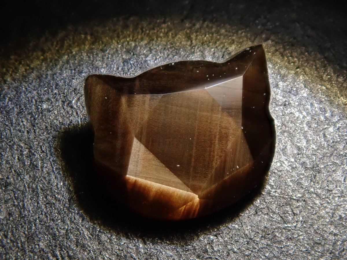 貓切割] Bankacha 藍寶石0.812ct 裸石