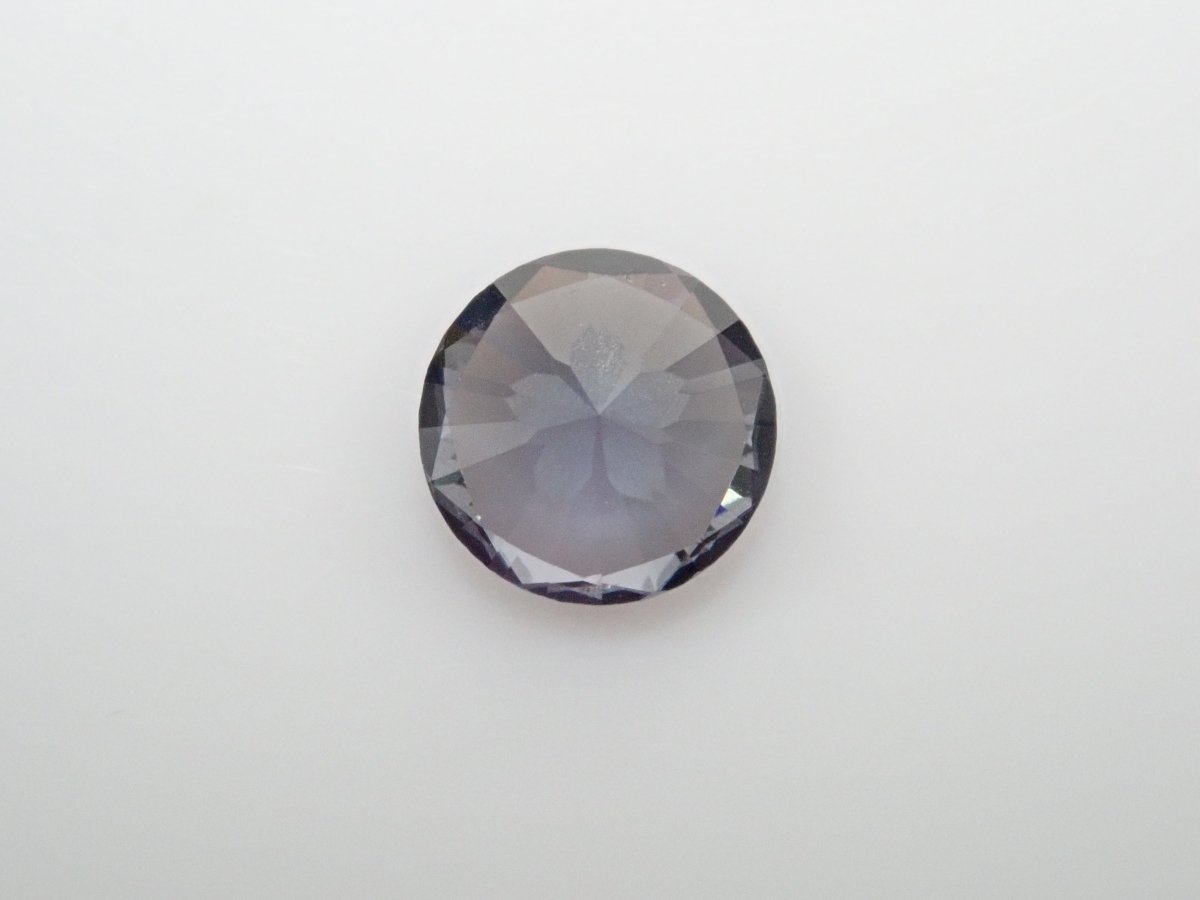 【さくらインカット】グレースピネル 5.5mmルース ワッペン付(プラチナスピネル) - カラッツSTORE