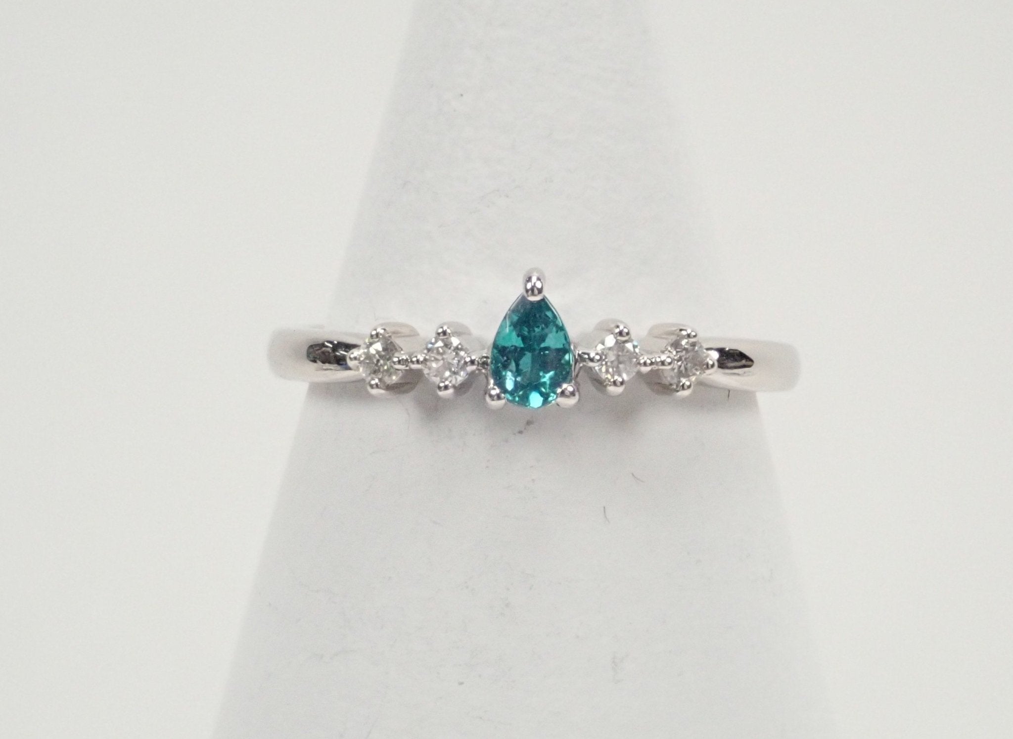 【7/3 22時公開】Pt950ブラジル産パライバトルマリン0.08ct リング(ピンキーリング) - KARATZ STORE|カラッツSTORE