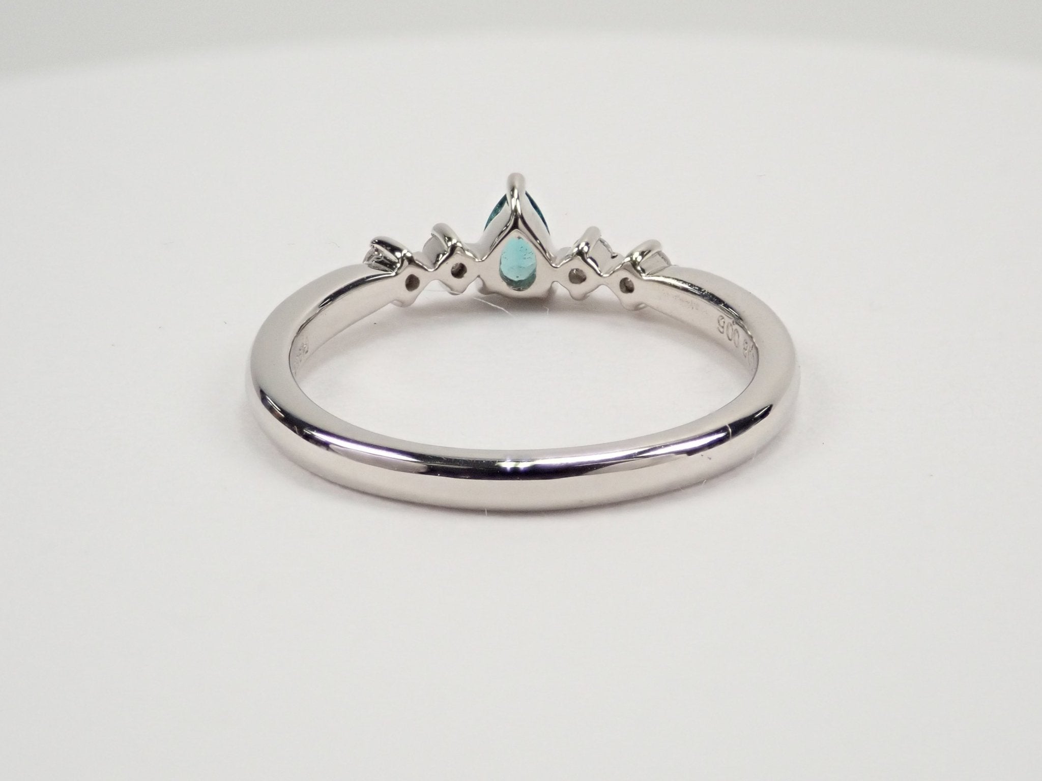 【7/3 22時公開】Pt950ブラジル産パライバトルマリン0.08ct リング(ピンキーリング) - KARATZ STORE|カラッツSTORE