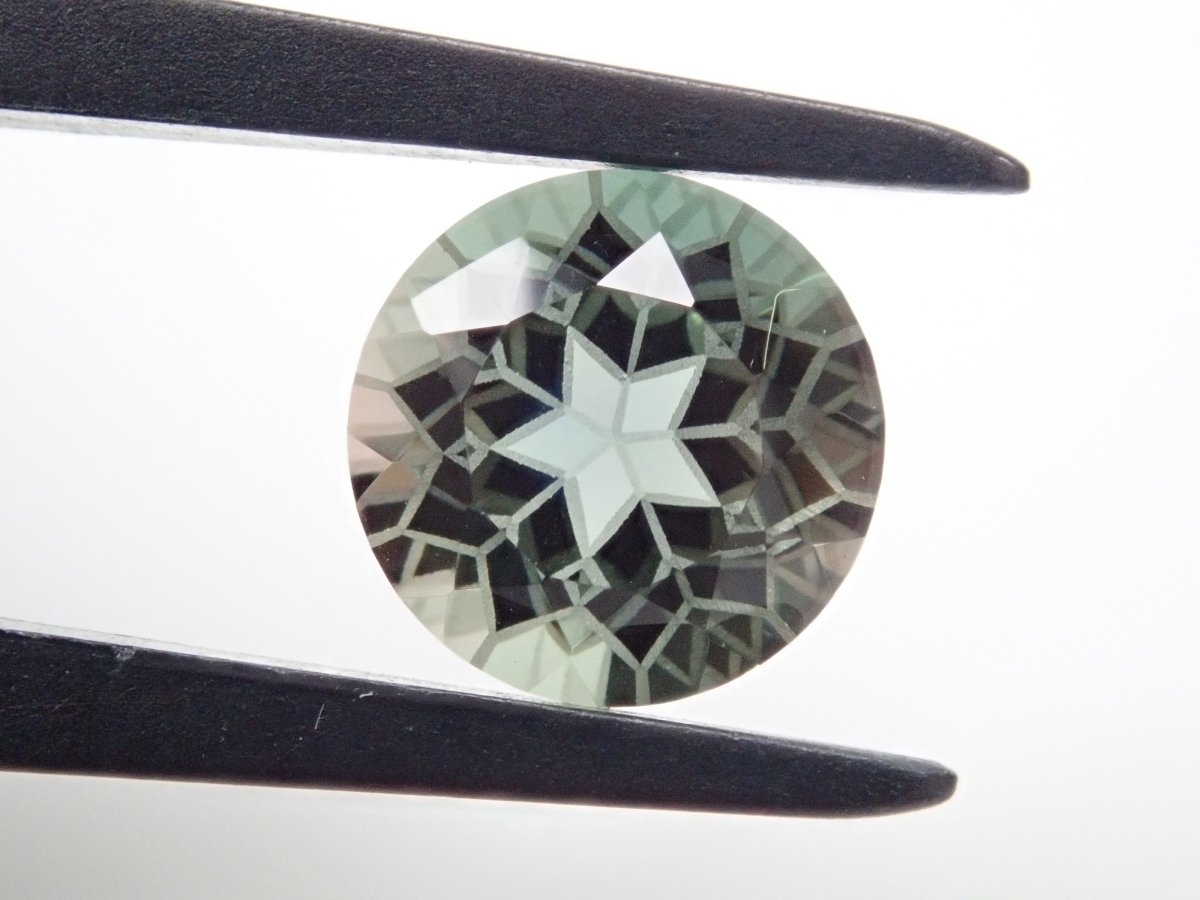 【ダンデライオンカット】グリーン・オレゴンサンストーン8mm ルース(5枚花びら) - カラッツSTORE