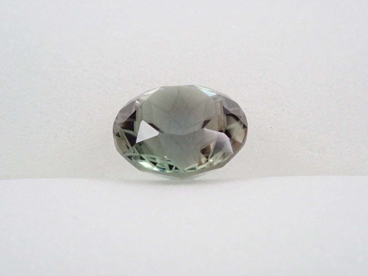【ダンデライオンカット】グリーン・オレゴンサンストーン8mm ルース(5枚花びら) - カラッツSTORE