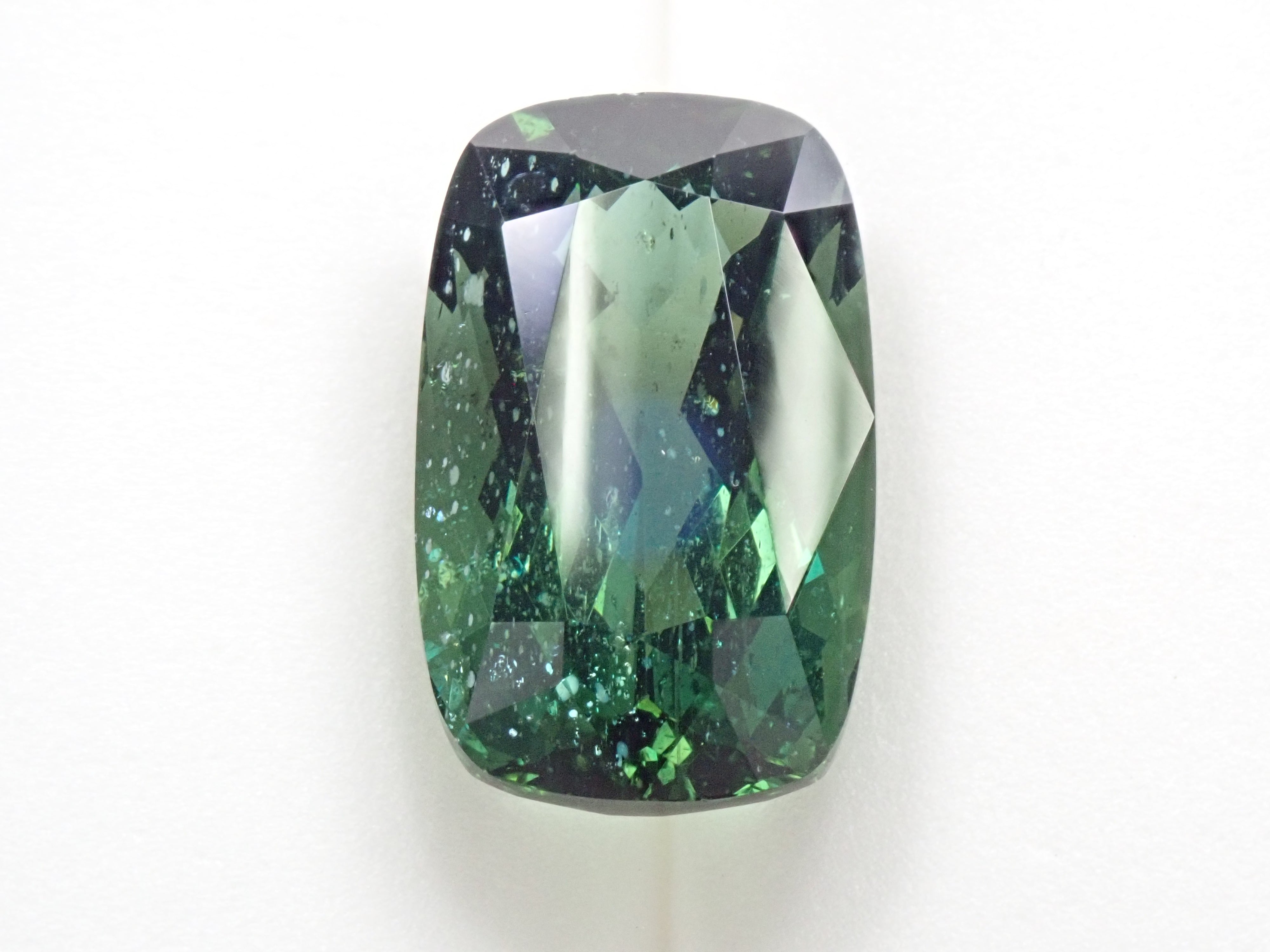 【12541121掲載】アパタイト 19.863ctルース