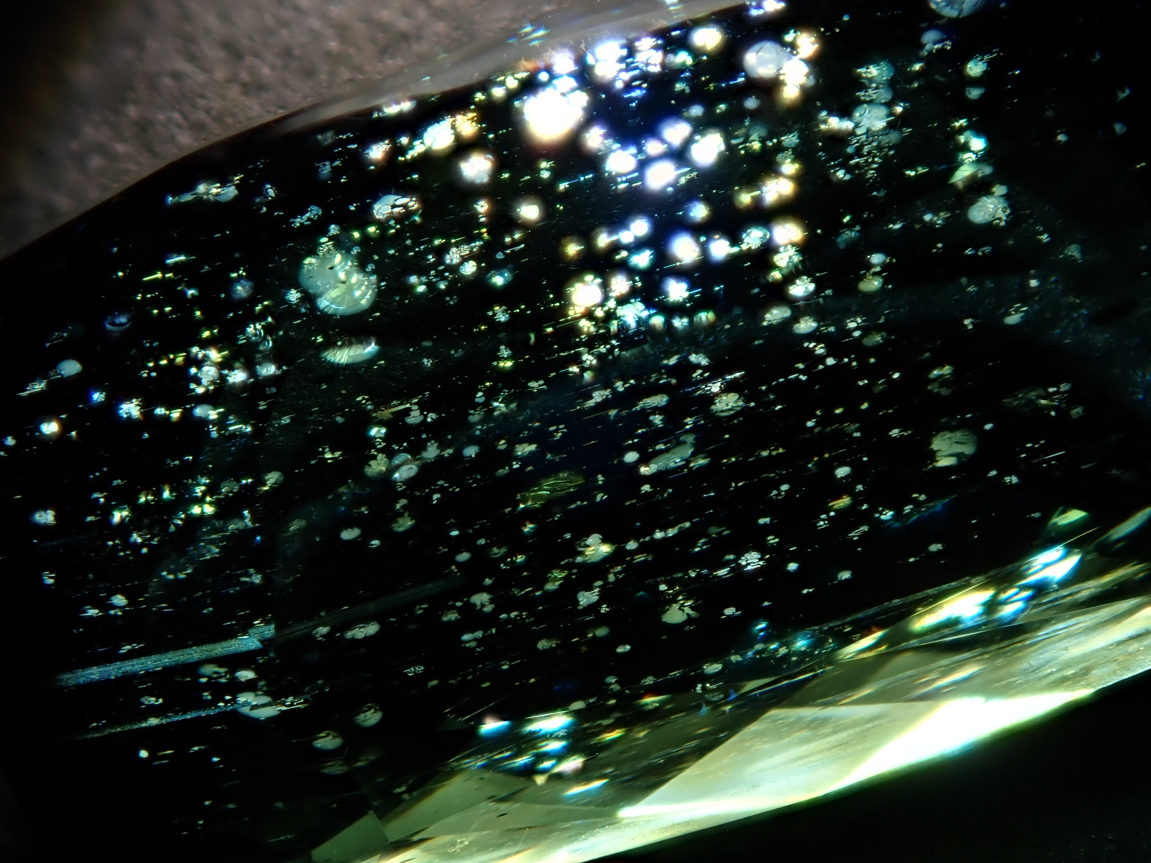 【12541121掲載】アパタイト 19.863ctルース