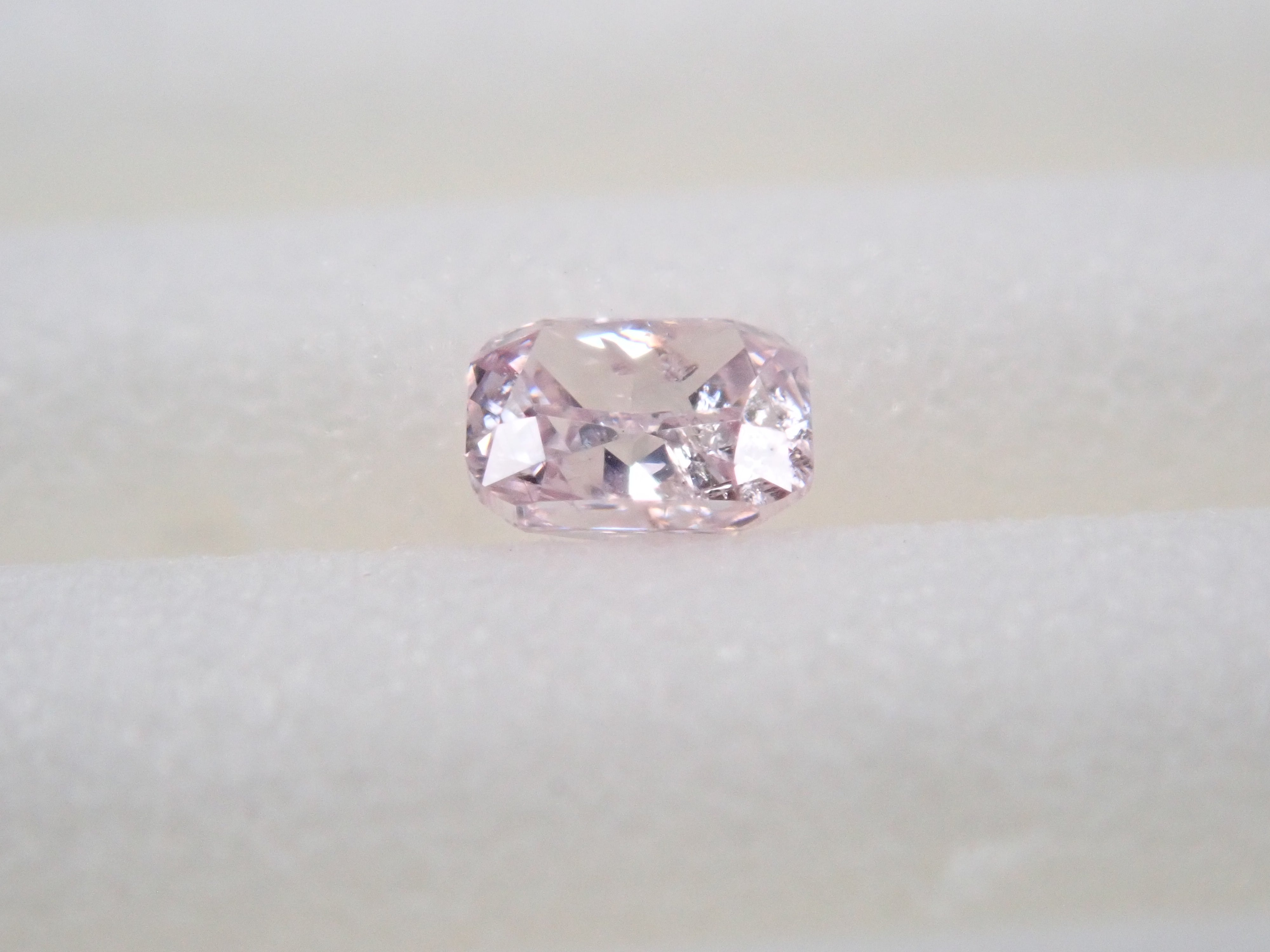 【32501452掲載】ピンクダイヤモンド 0.074ctルース(FANCY LIGHT PURPLISH PINK, I-1)