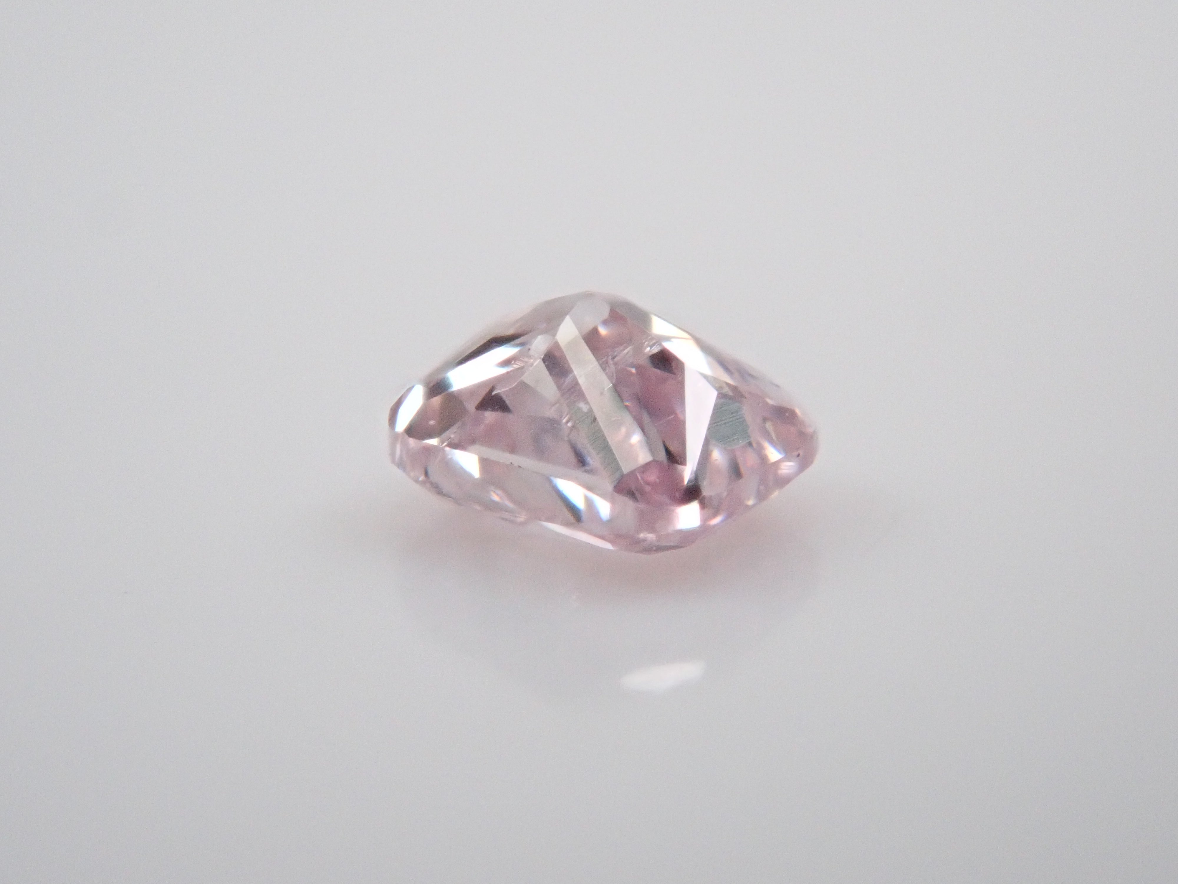 【32501452掲載】ピンクダイヤモンド 0.074ctルース(FANCY LIGHT PURPLISH PINK, I-1)