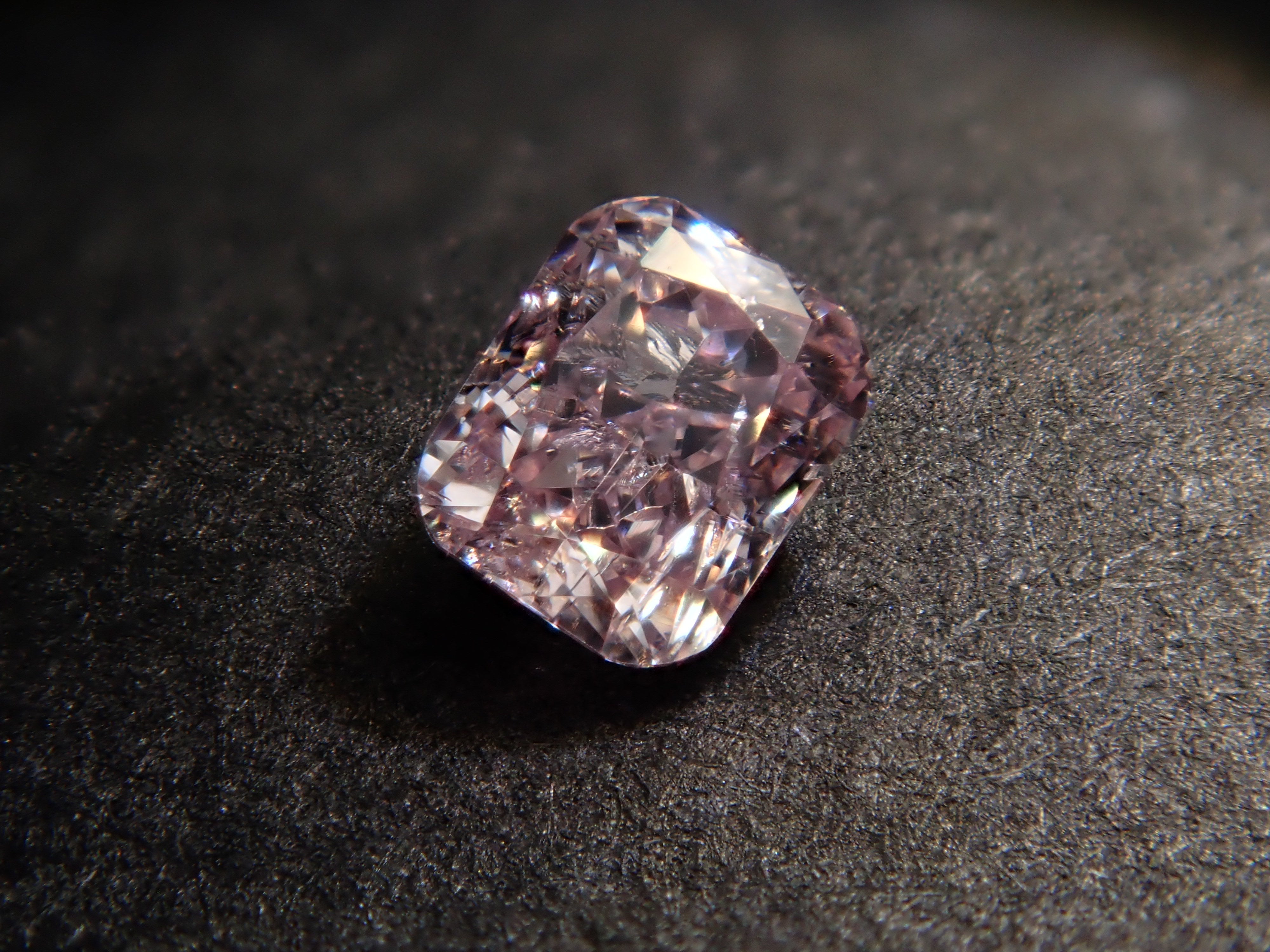 【32501452掲載】ピンクダイヤモンド 0.074ctルース(FANCY LIGHT PURPLISH PINK, I-1)