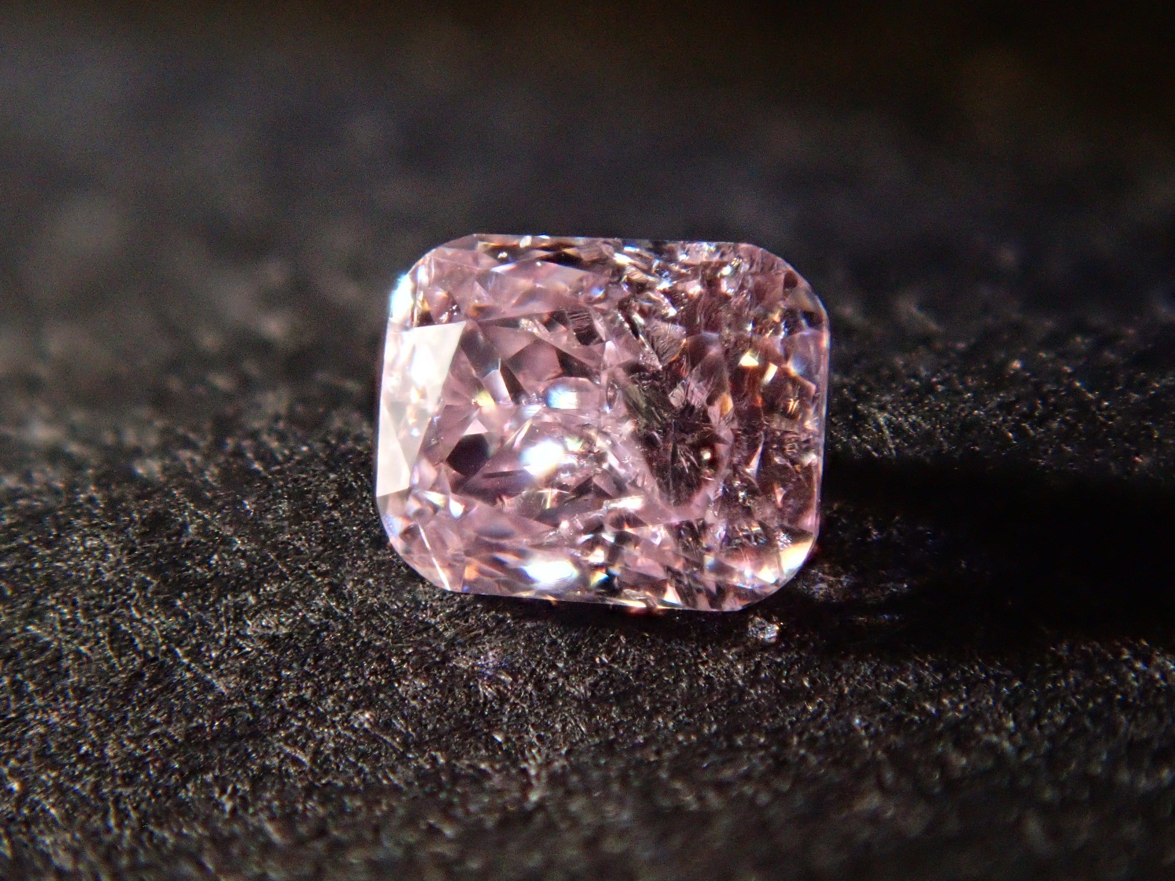 【32501452掲載】ピンクダイヤモンド 0.074ctルース(FANCY LIGHT PURPLISH PINK, I-1)