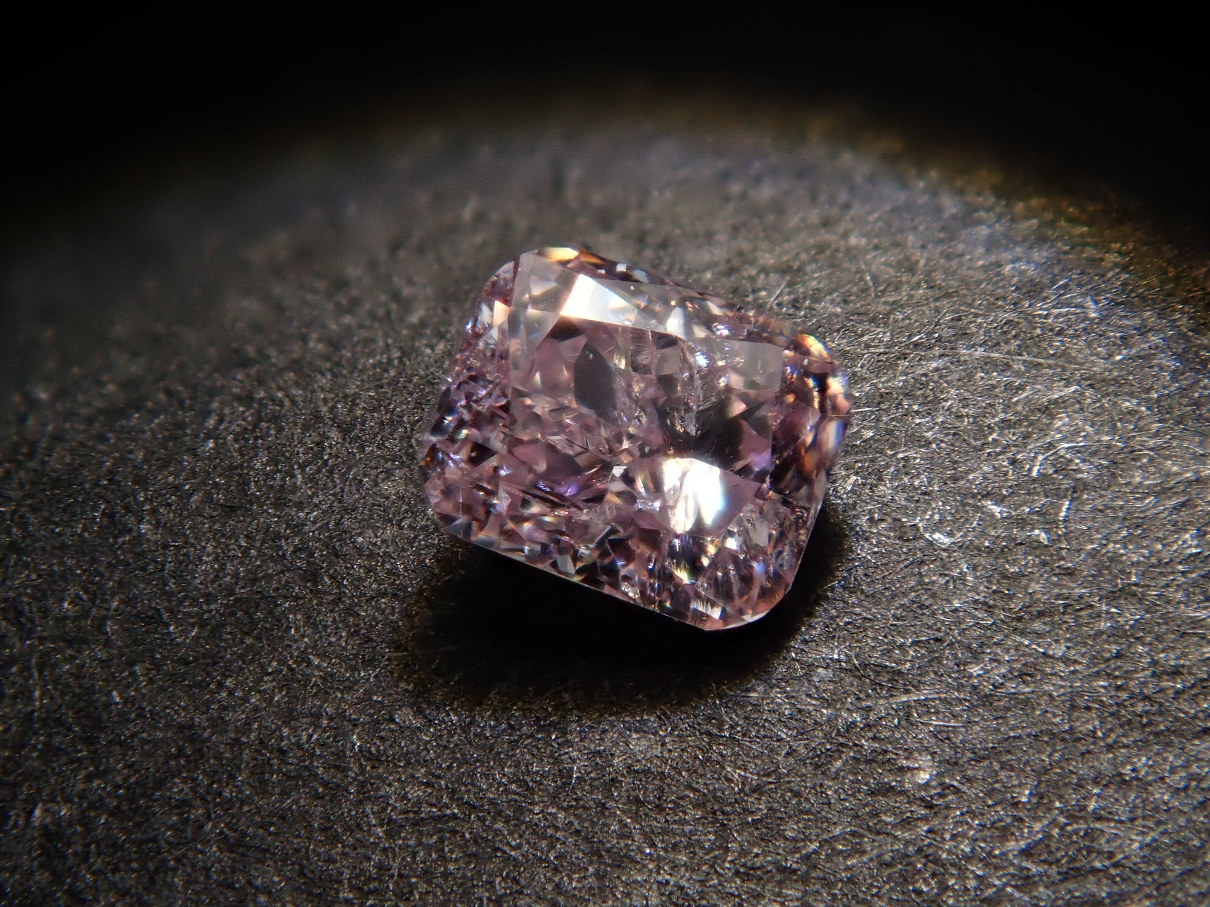 【32501452掲載】ピンクダイヤモンド 0.074ctルース(FANCY LIGHT PURPLISH PINK, I-1)