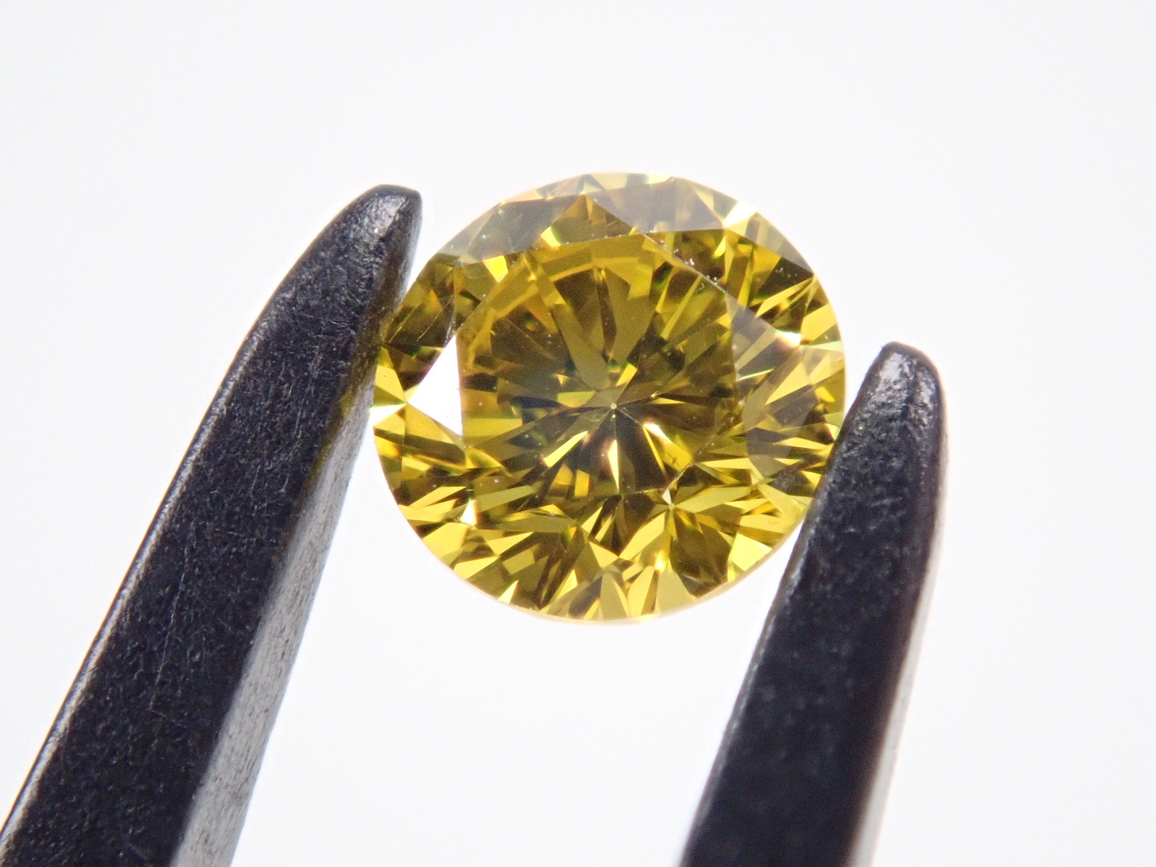 イエローダイヤモンド(トリートメント) 0.247ctルース(FANCY INTENSE GREENISH YELLOW, SI2)