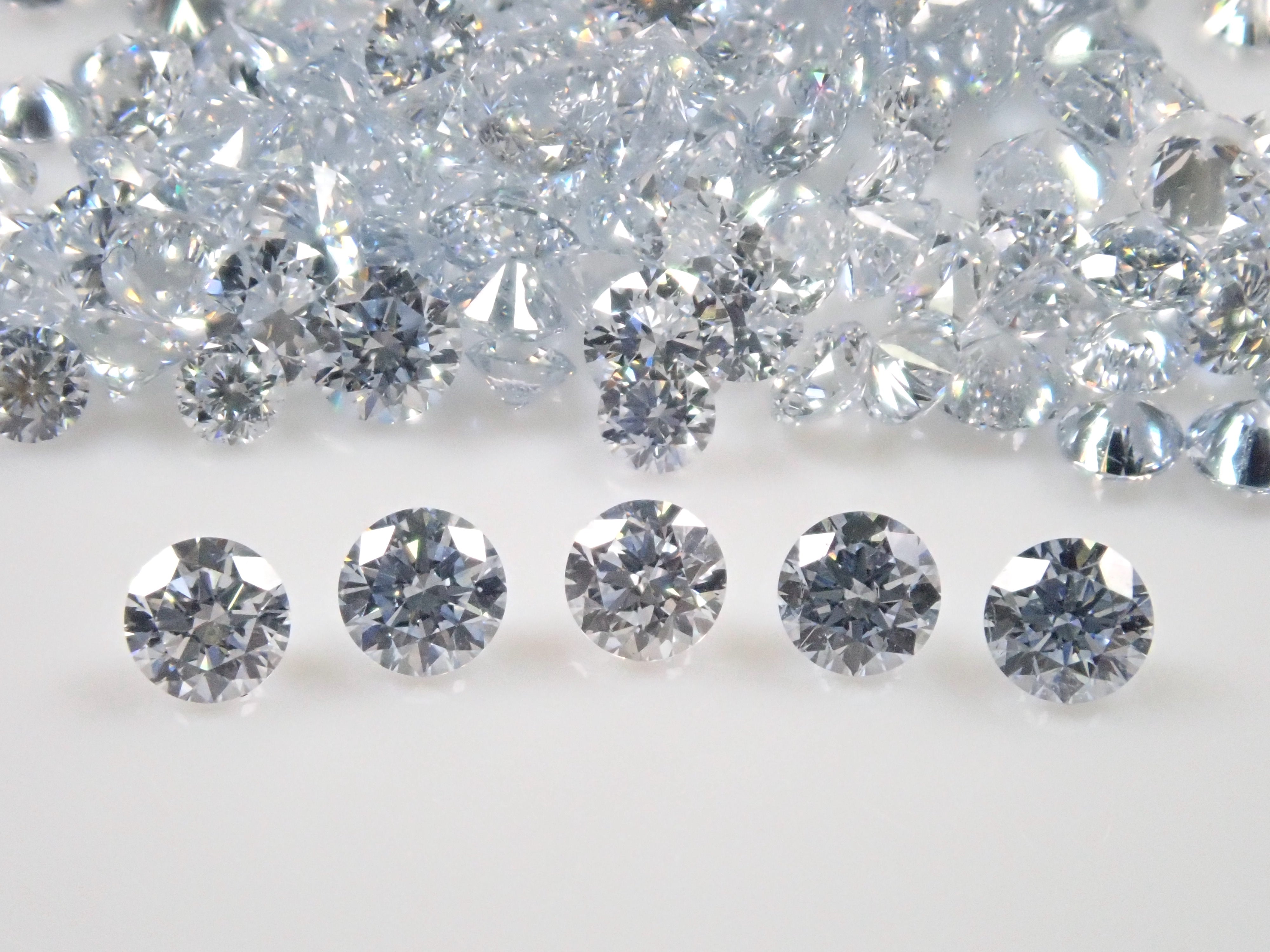 New Year's Lucky Bag 2025 Lab-grown Diamond (Synthetic Diamond) {HPHT Method} 1 Loose Stone {Multiple Purchase Discounts Available}