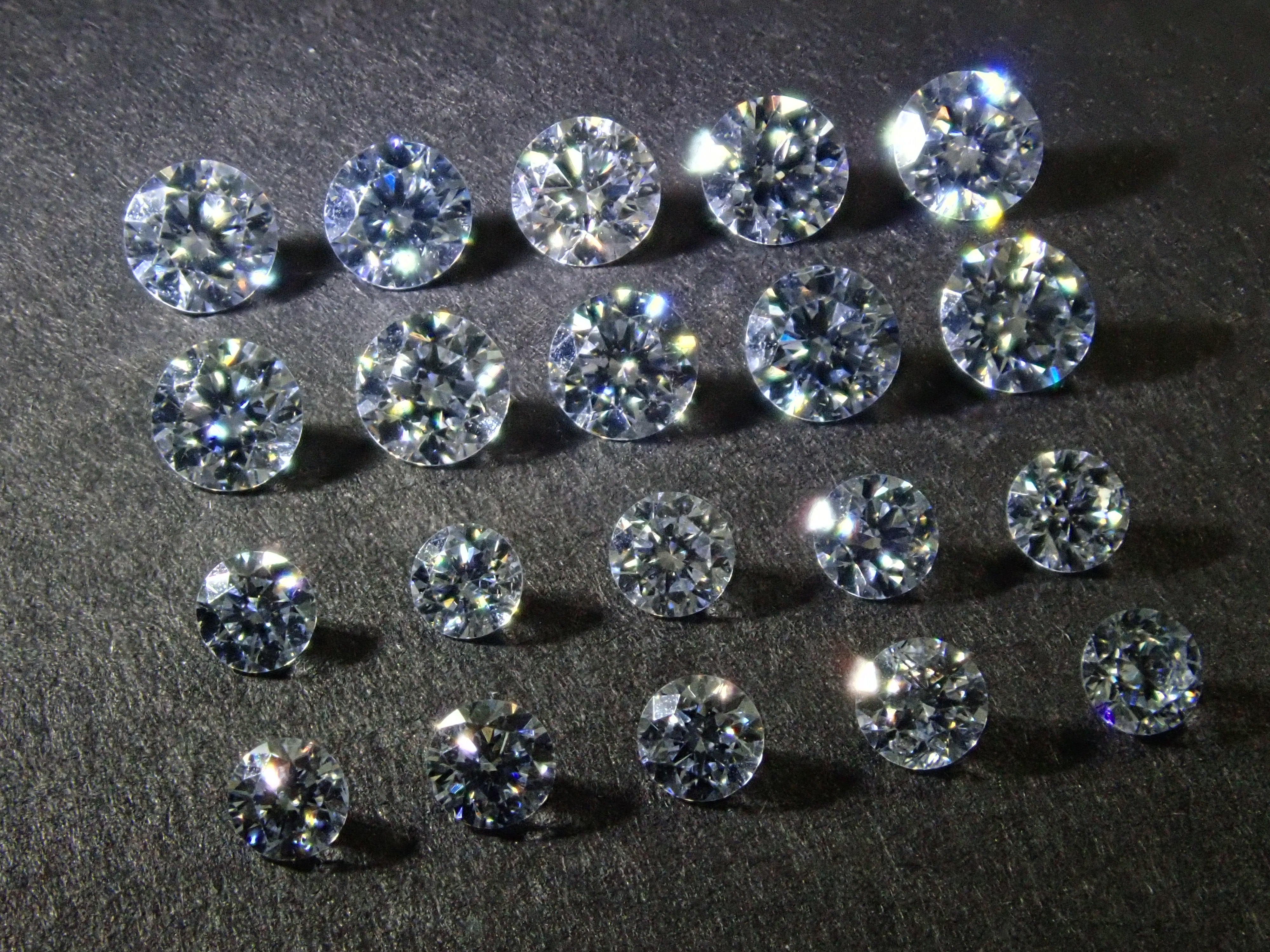 New Year's Lucky Bag 2025 Lab-grown Diamond (Synthetic Diamond) {HPHT Method} 1 Loose Stone {Multiple Purchase Discounts Available}