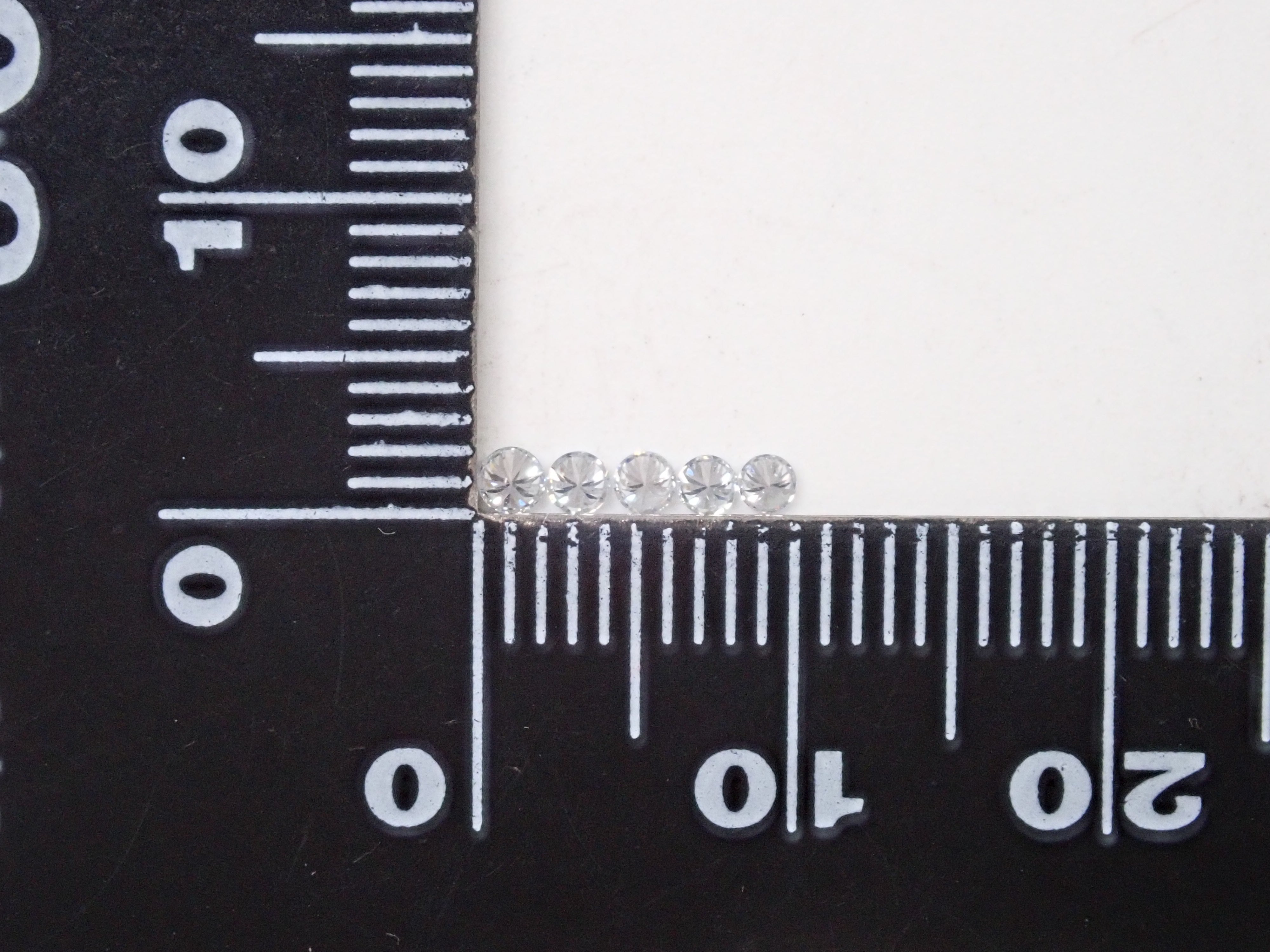 New Year's Lucky Bag 2025 Lab-grown Diamond (Synthetic Diamond) {HPHT Method} 1 Loose Stone {Multiple Purchase Discounts Available}