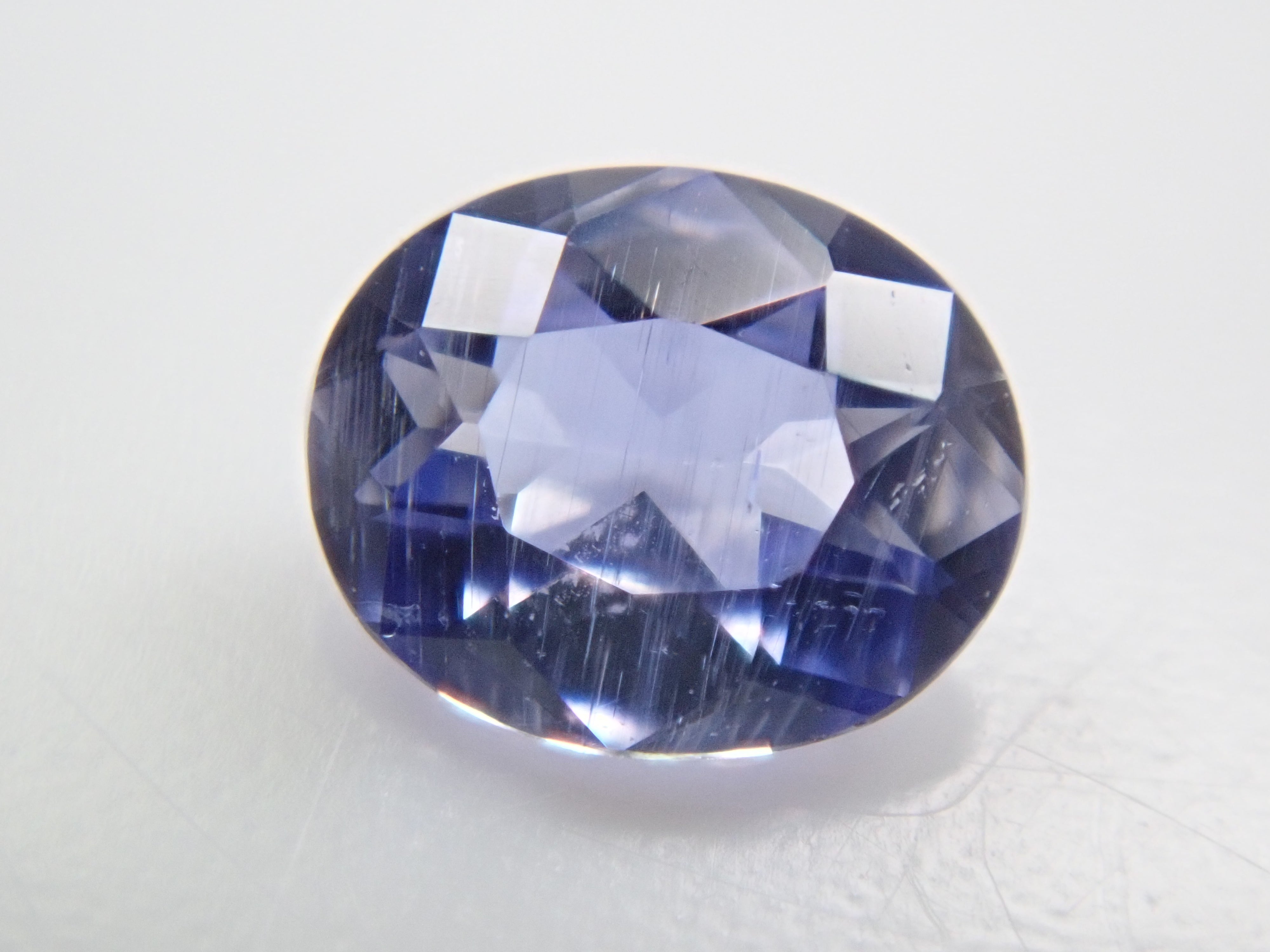 デュモルチェライト (単結晶) 0.110ctルース