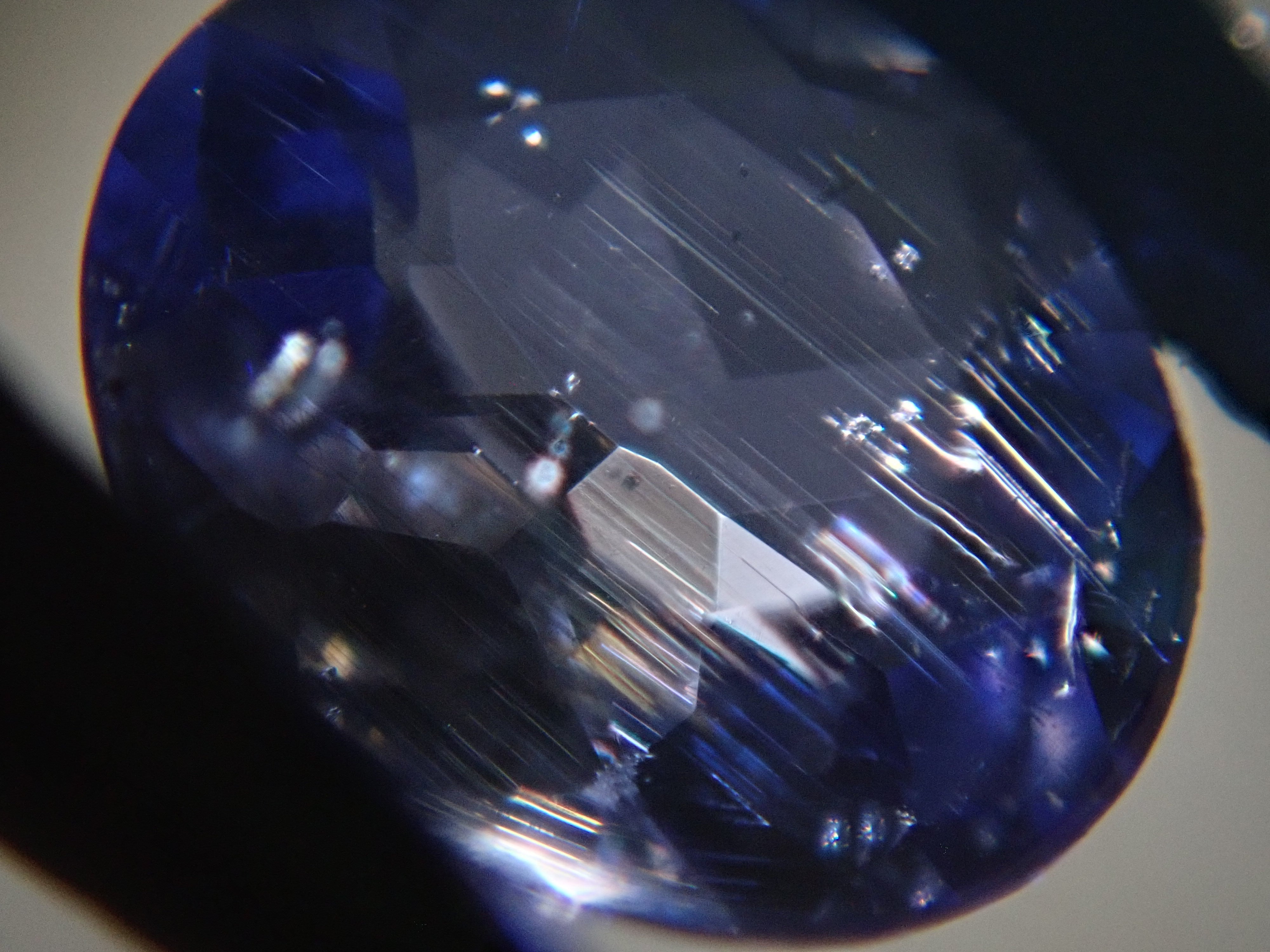デュモルチェライト (単結晶) 0.150ctルース