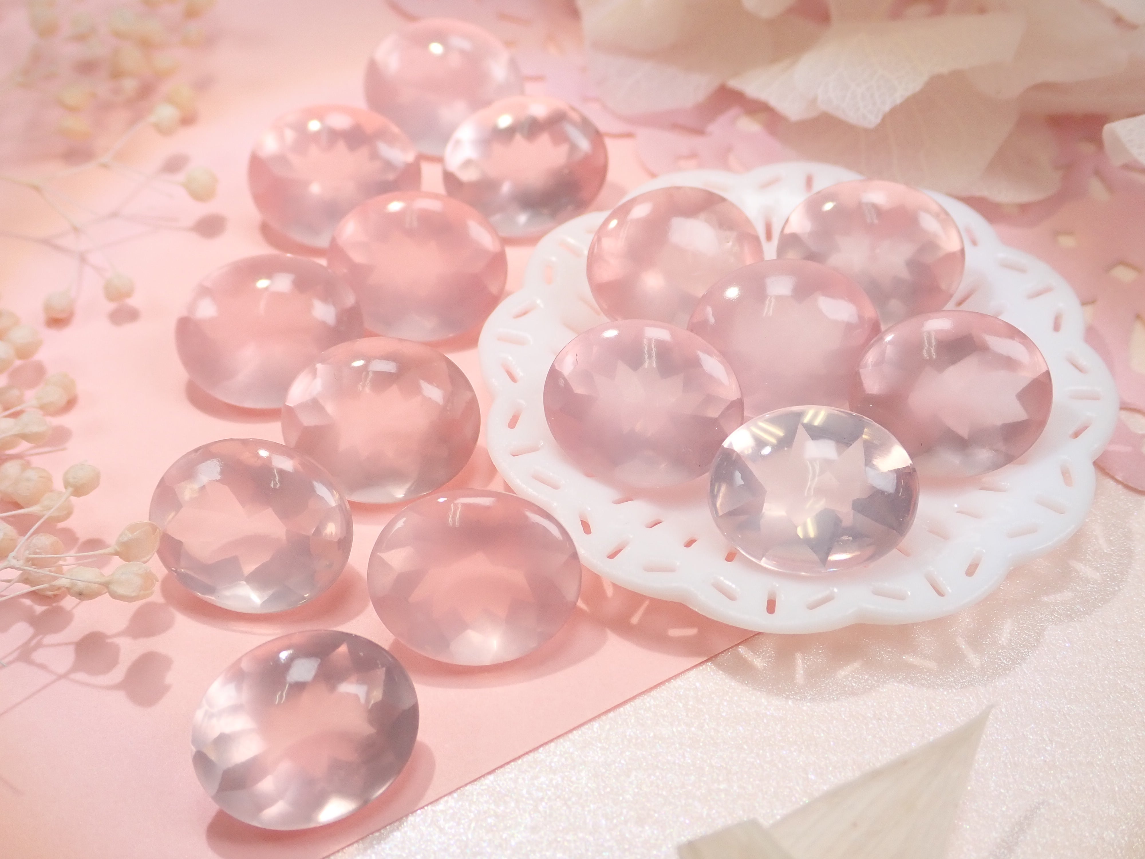 ローズクォーツ1石ルース(バフトップ,10×8mm or 12×10mm)