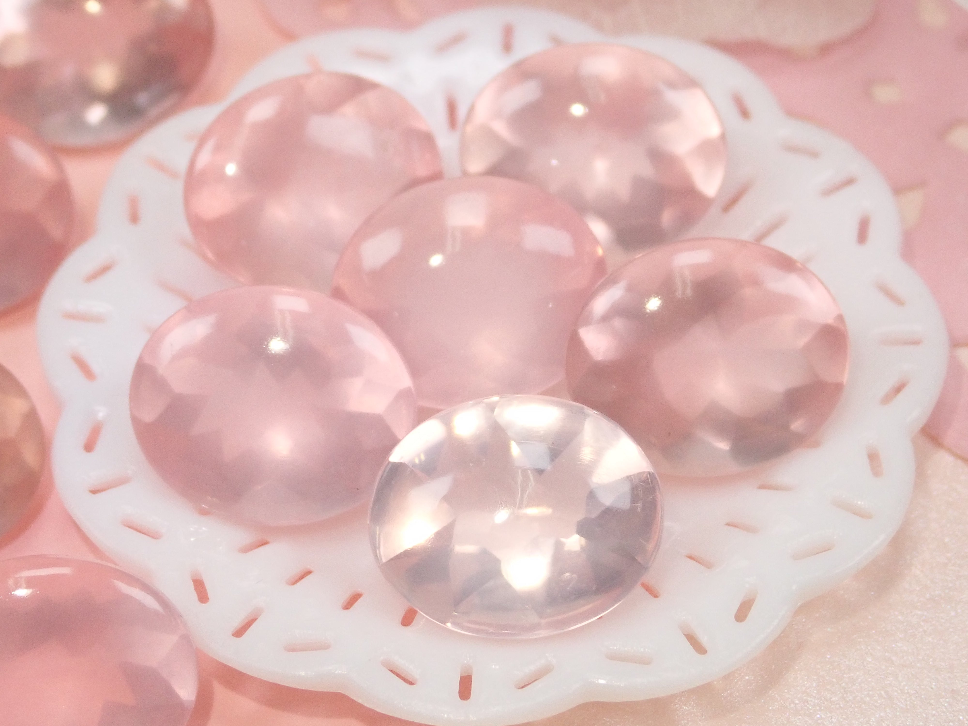 ローズクォーツ1石ルース(バフトップ,10×8mm or 12×10mm)