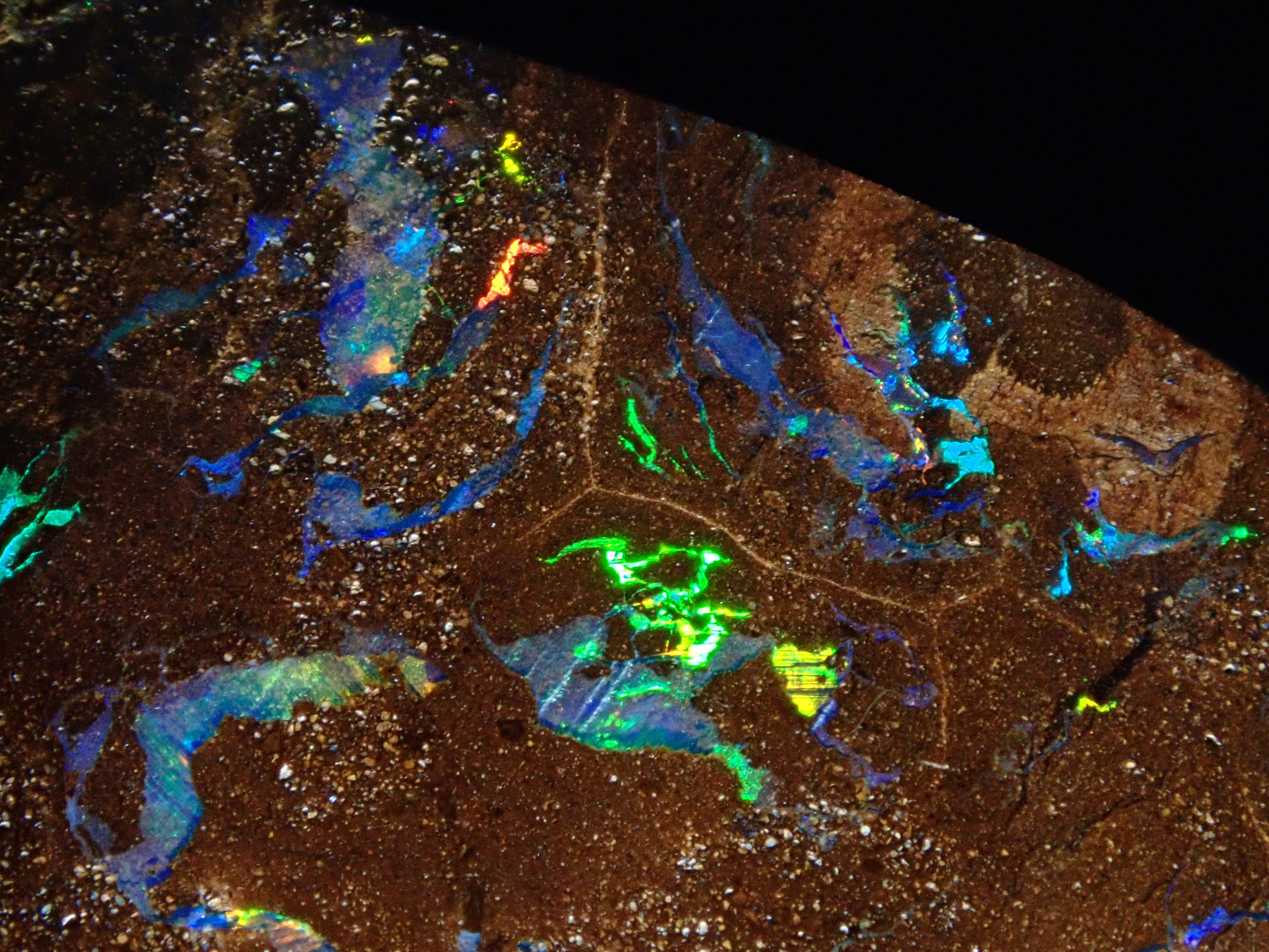 ボルダーオパール 17.450ctルース