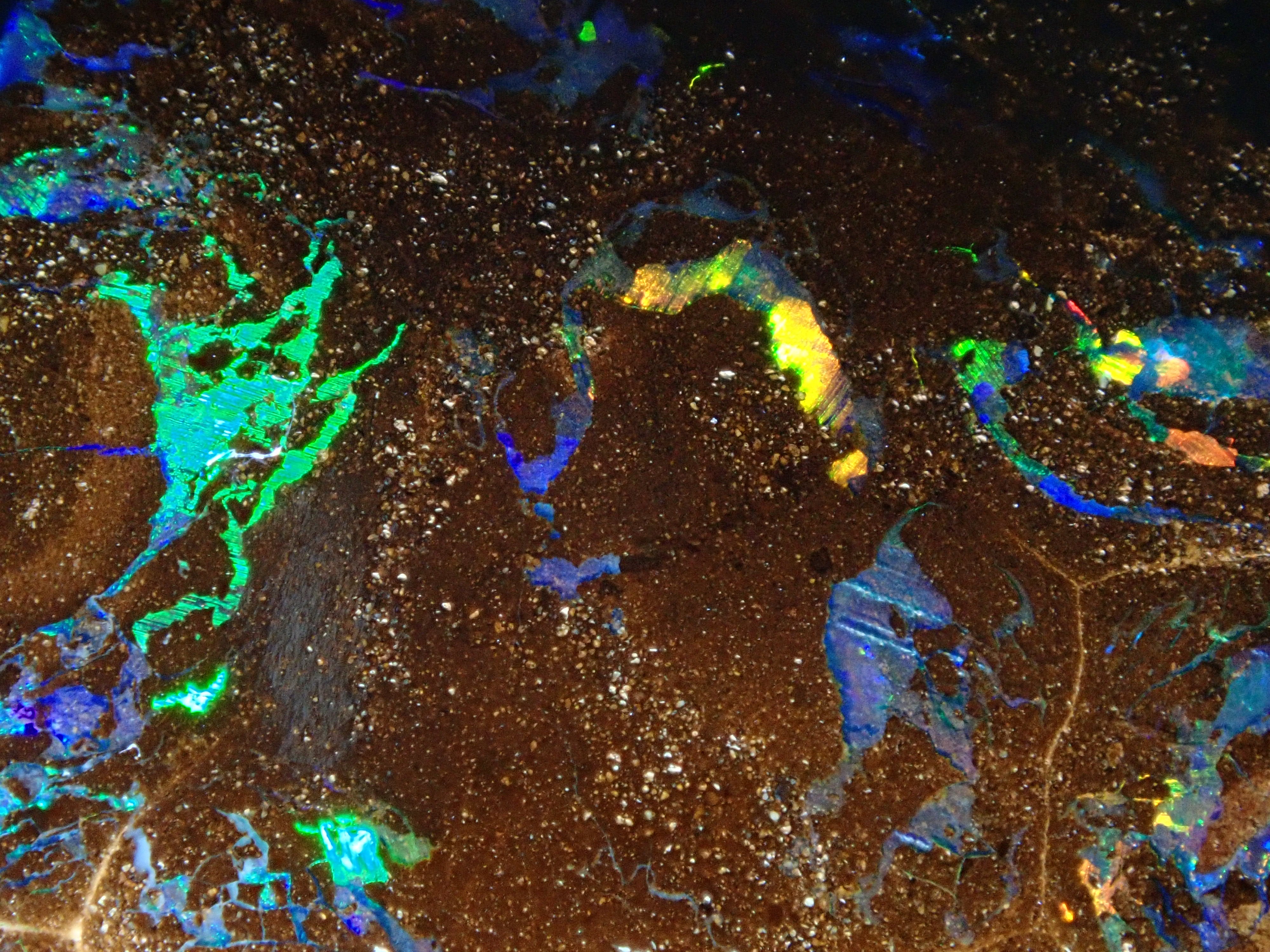 ボルダーオパール 17.450ctルース