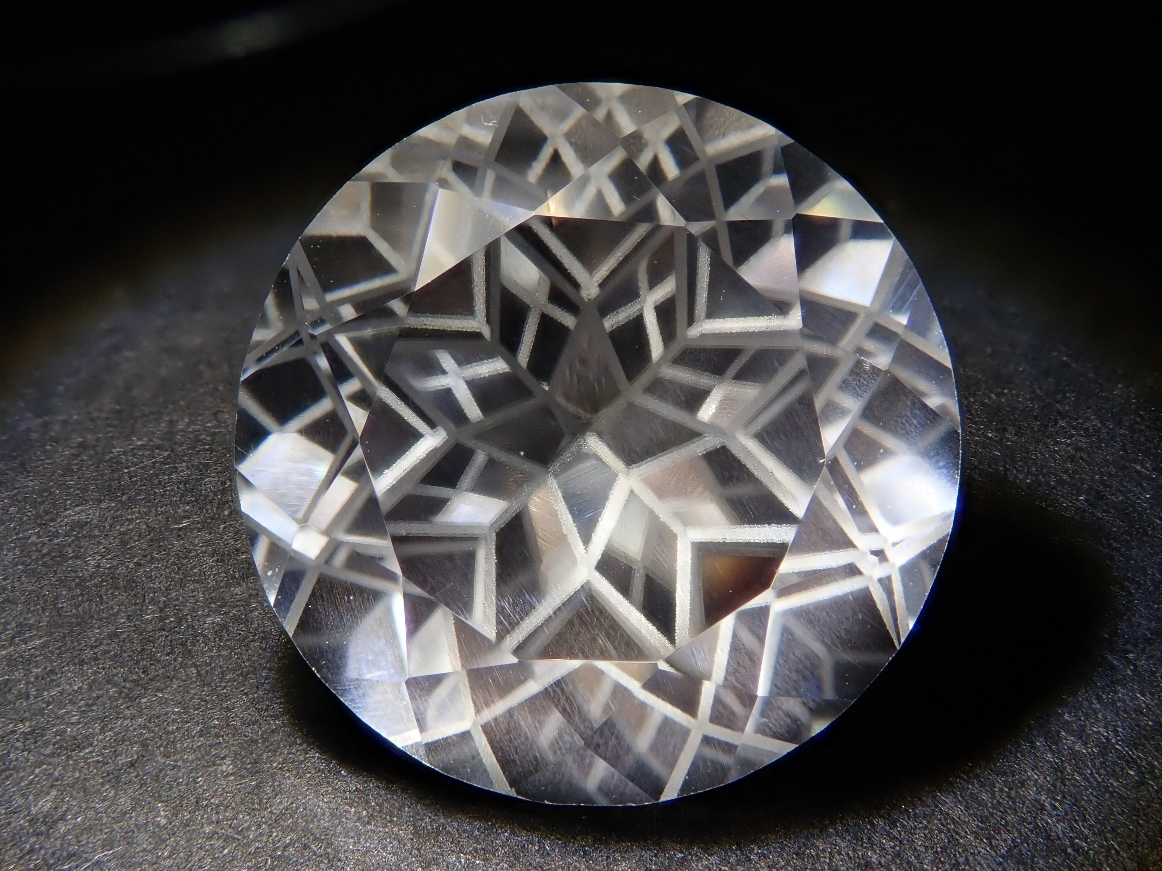 【ダンデライオンカット】スリランカ産シリマナイト 11mm/5.573ct《コラボ》ルース 日独鑑