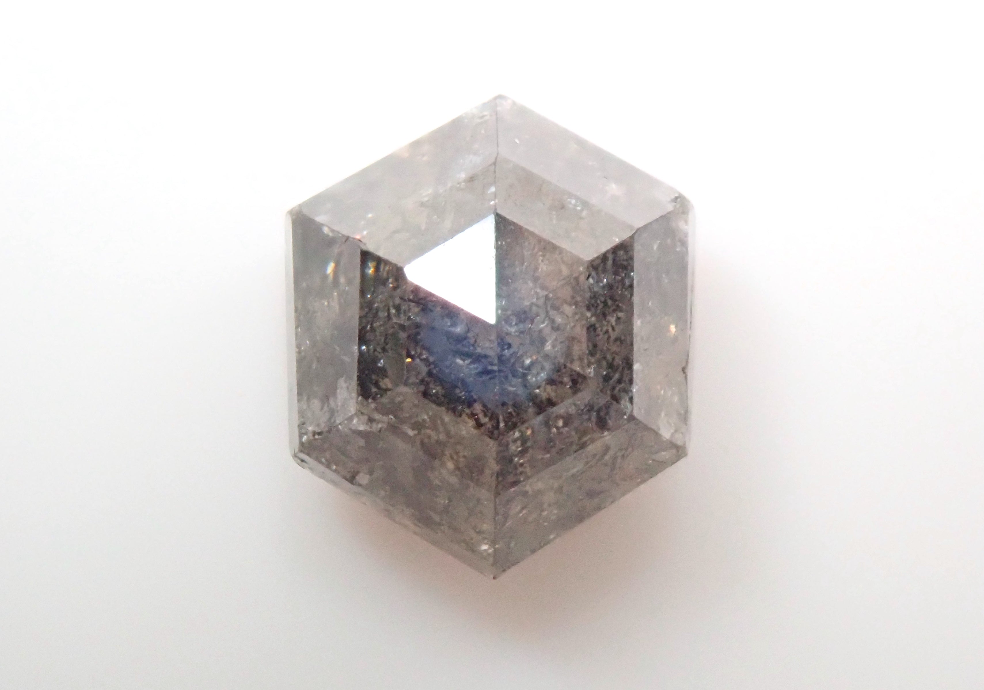 ソルトアンドペッパーダイヤモンド 0.82ctルース – カラッツSTORE