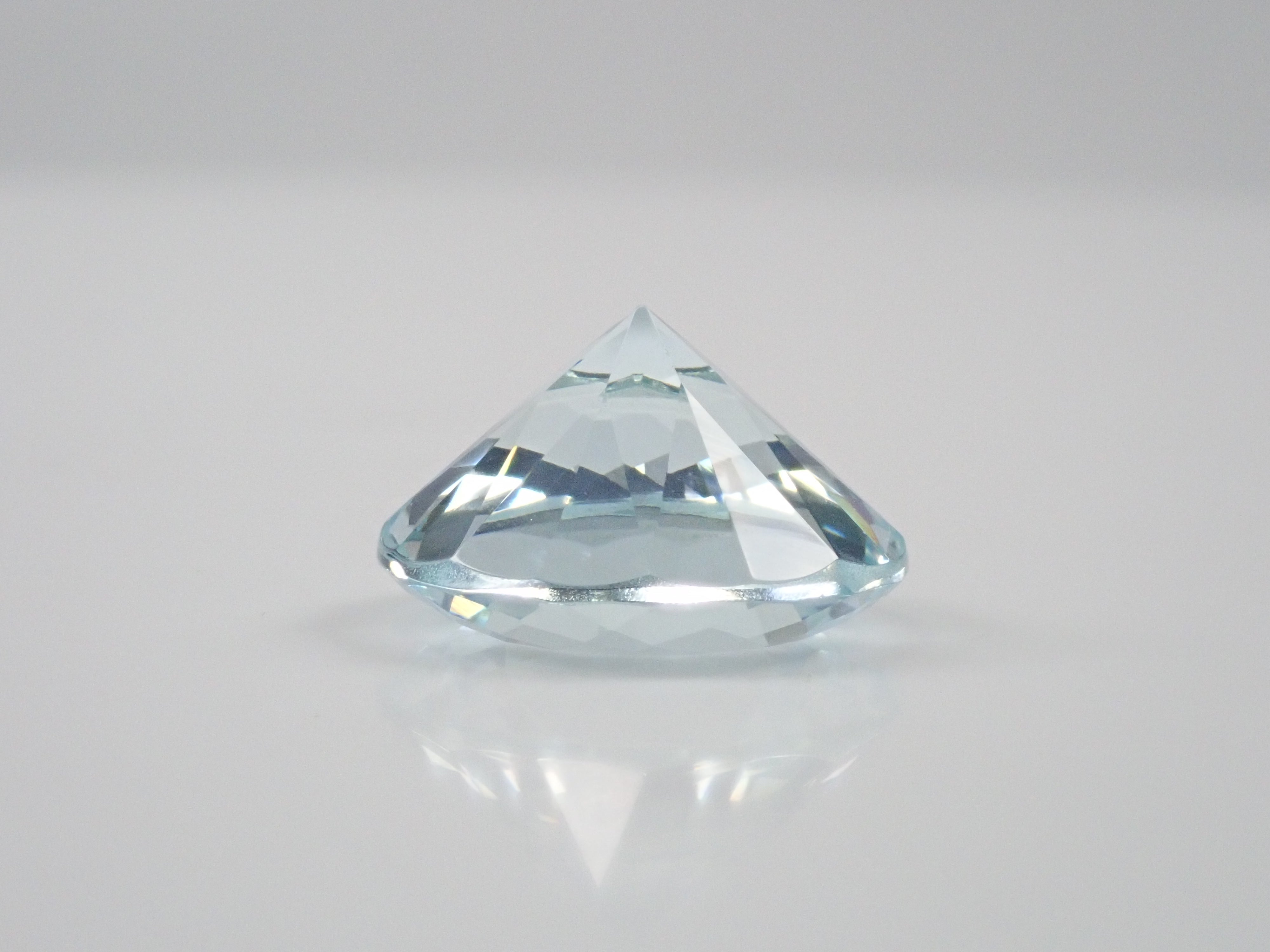 アクアマリン 15mm/10.190ctルース