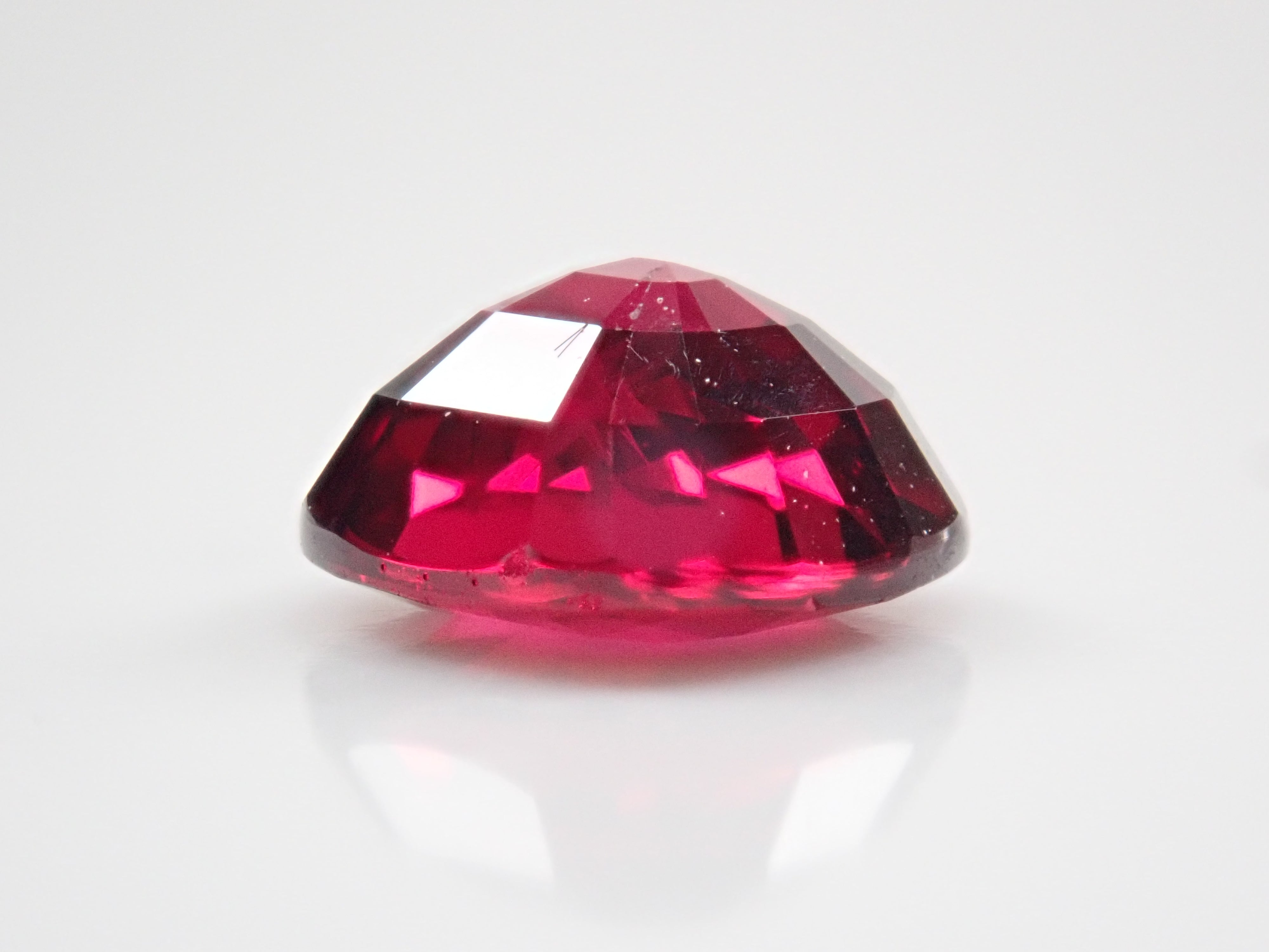 タイ産クリムゾンレッドルビー 1.160ctルース GIA