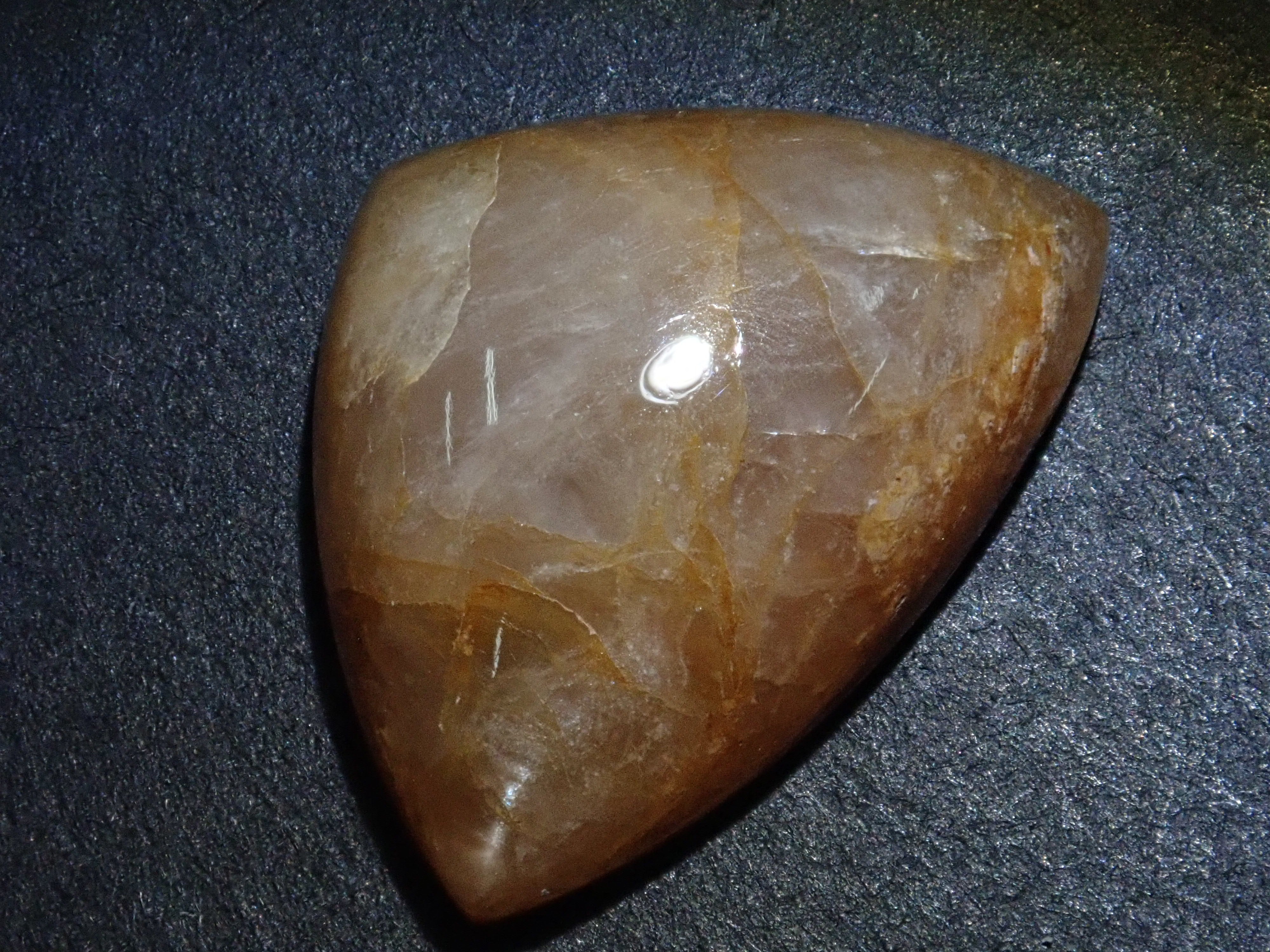 マスグラバイト/ターフェアイト 15.472ctルース