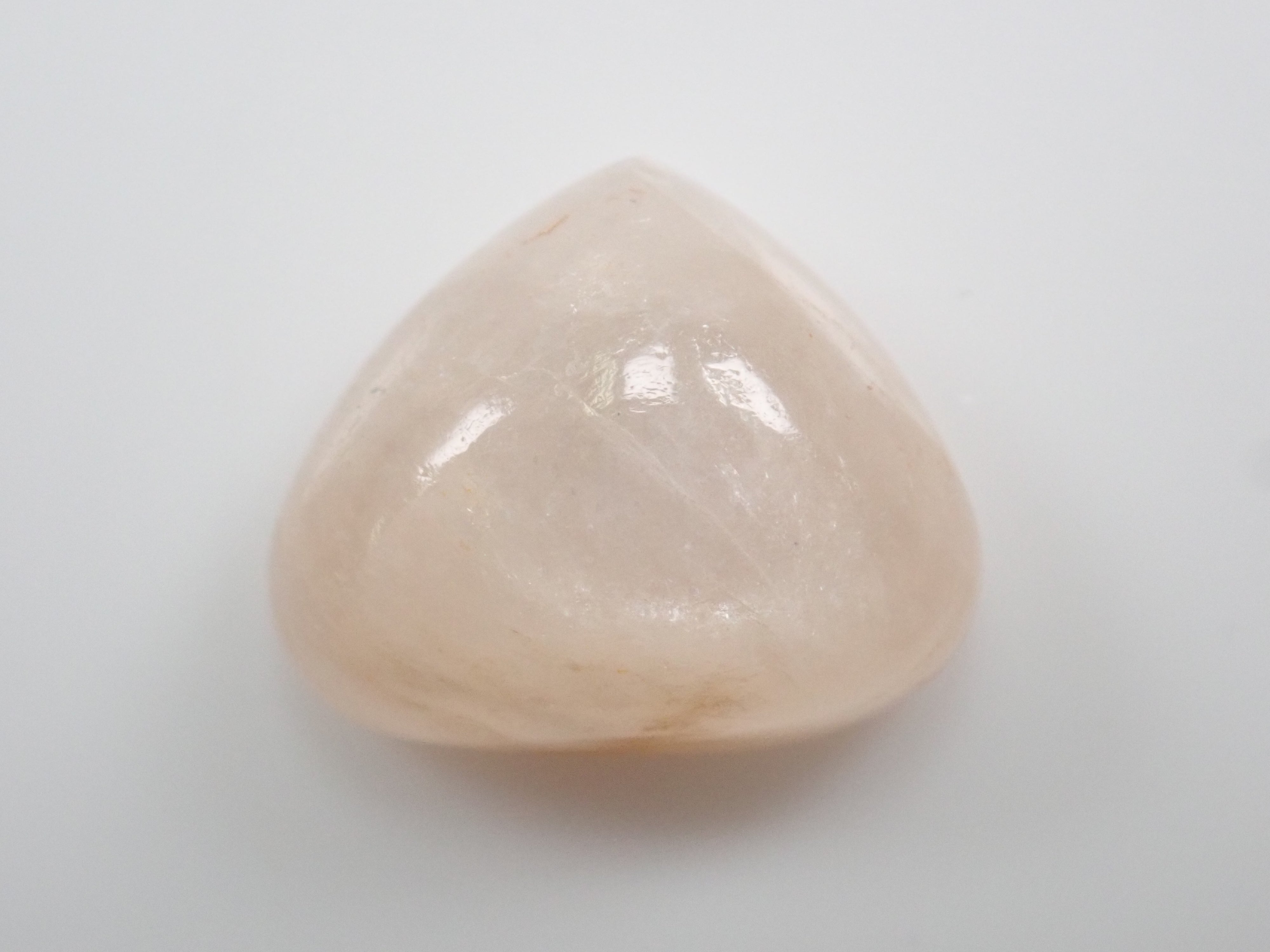 マスグラバイト(多種鉱物含む) 5.574ctルース 日独