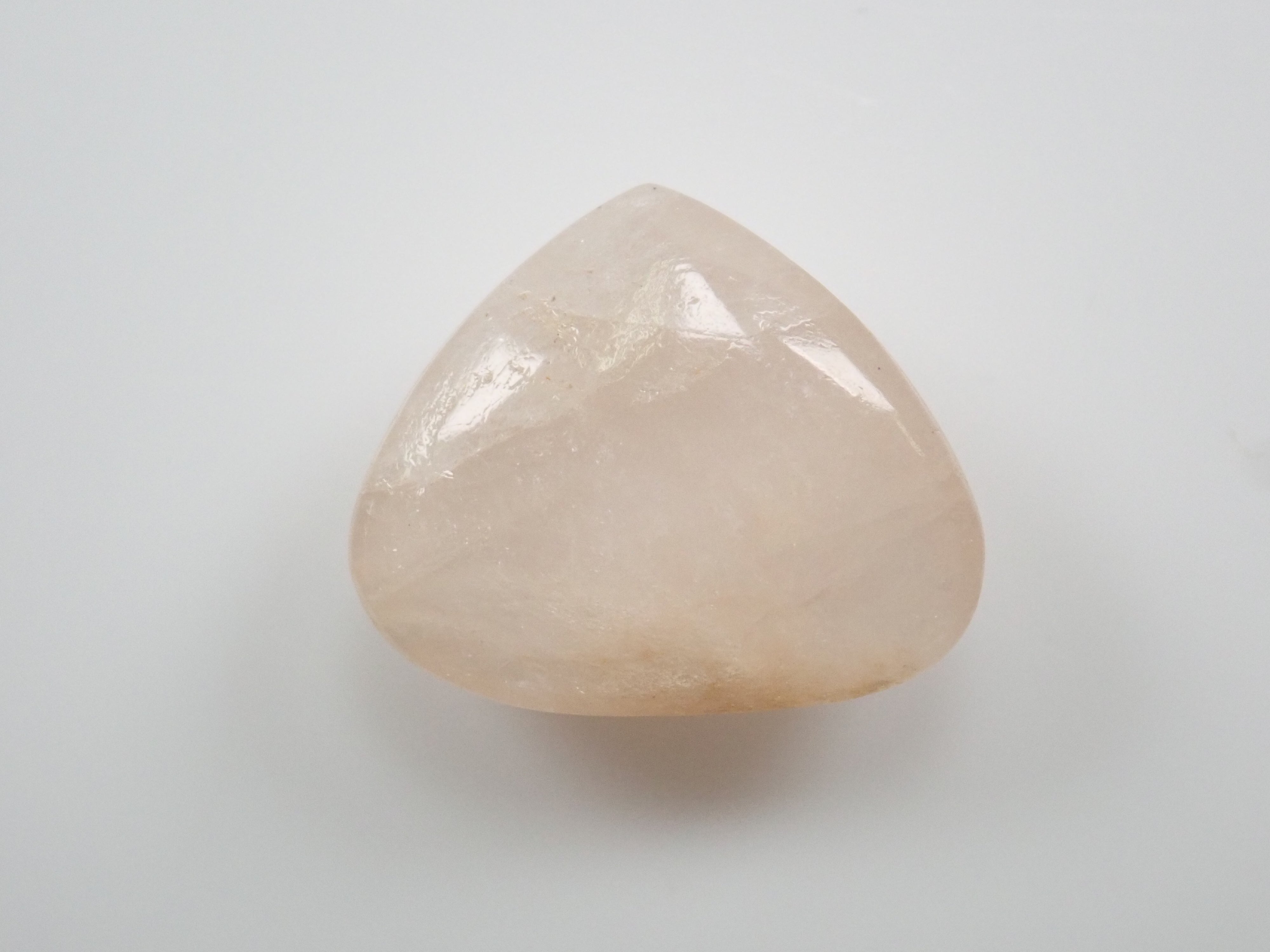 マスグラバイト(多種鉱物含む) 5.574ctルース 日独